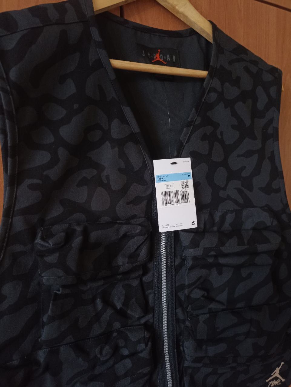 Jordan Brand × Nike Vest Jordan essentials Size US M / EU 48-50 / 2 - 5 Thumbnail