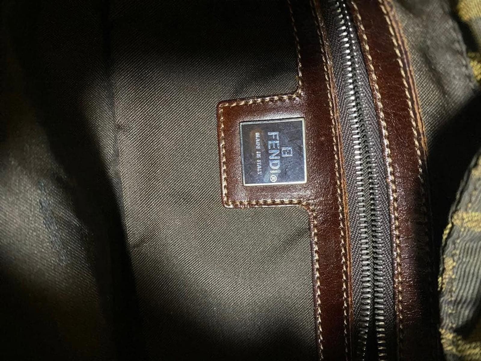 Fendi Fendi - Monogram Canvas Shoulder Bag Size ONE SIZE - 6 Thumbnail