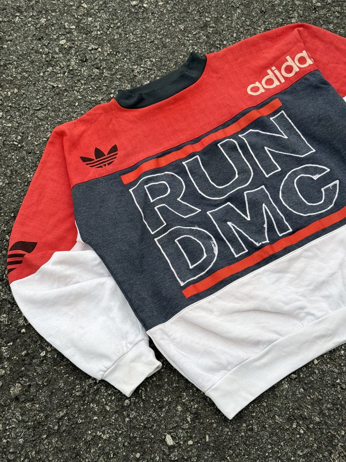 Adidas × RUN DMC Adidas Run Dmc Distressed Crewneck Vintage Size US L / EU 52-54 / 3 - 4 Thumbnail
