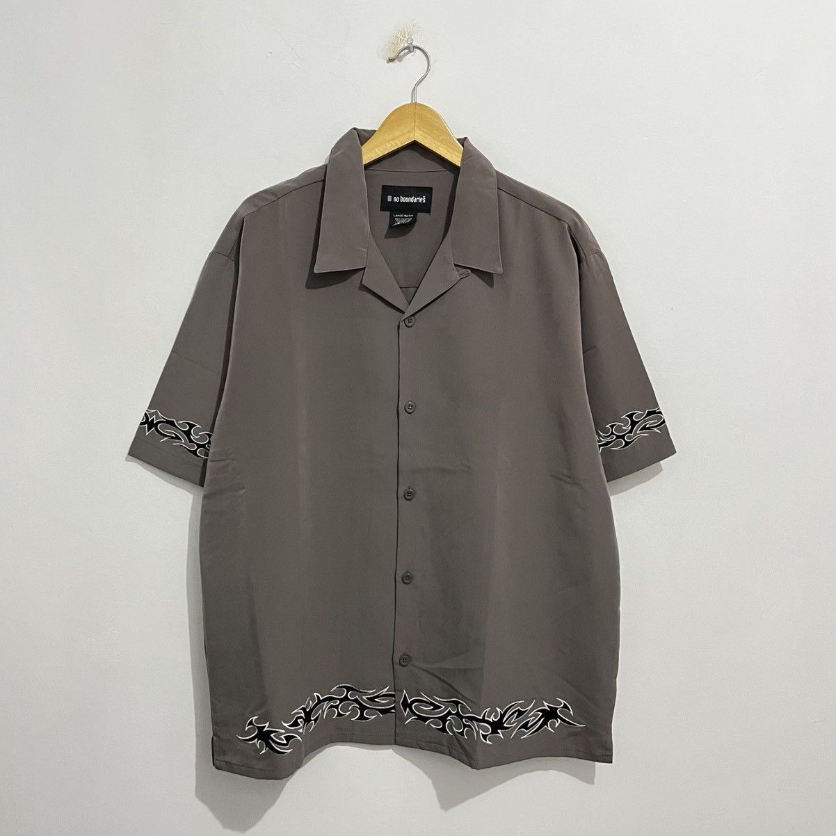 Other No Boundaries Y2K Tribal Flame Brown Shirt Size US L / EU 52-54 / 3 - 1 Thumbnail