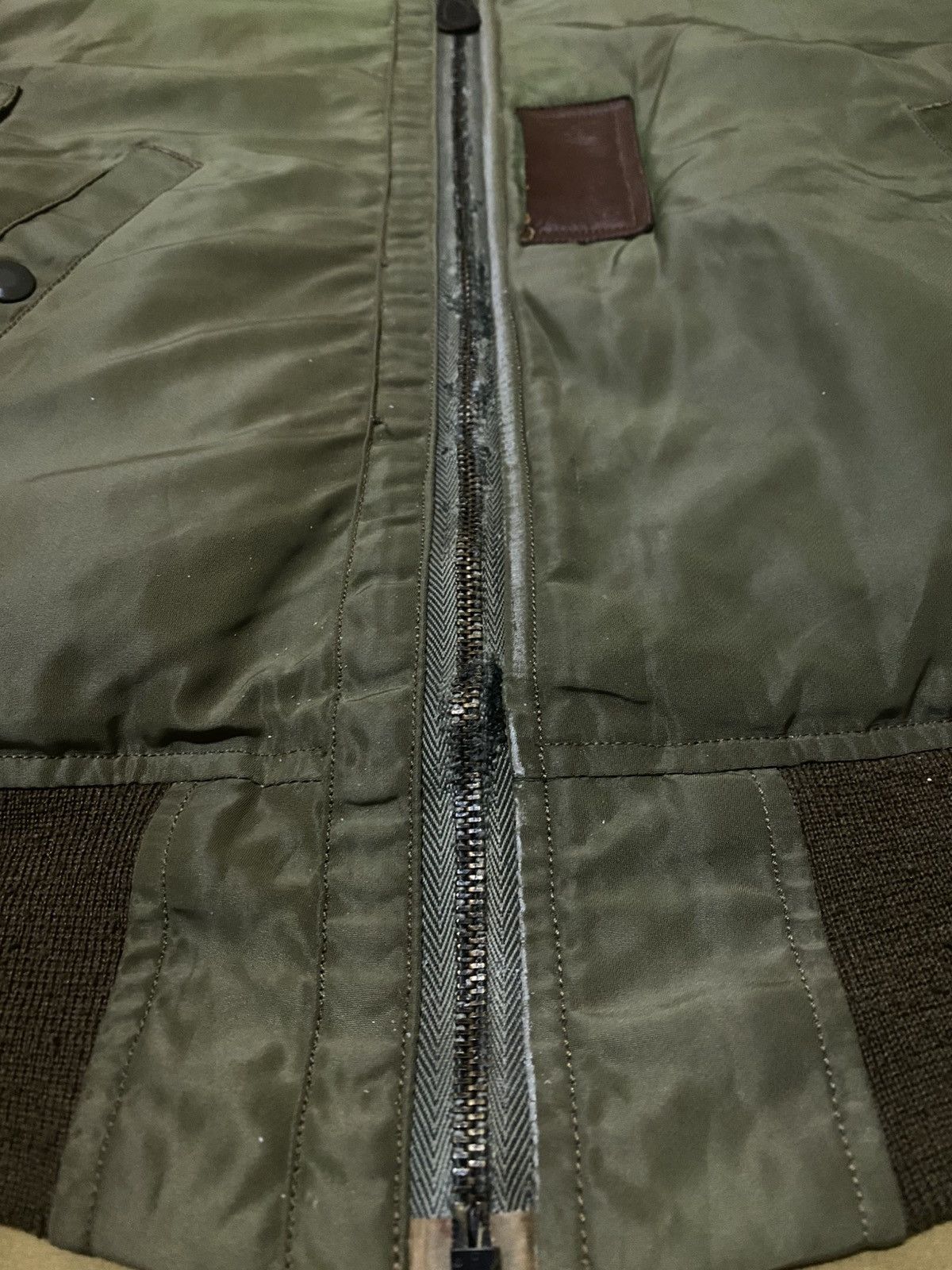 Buzz Rickson's Buzz Rickson’s US Army B-15B Olive Flight Bomber Jacket Size US M / EU 48-50 / 2 - 5 Thumbnail