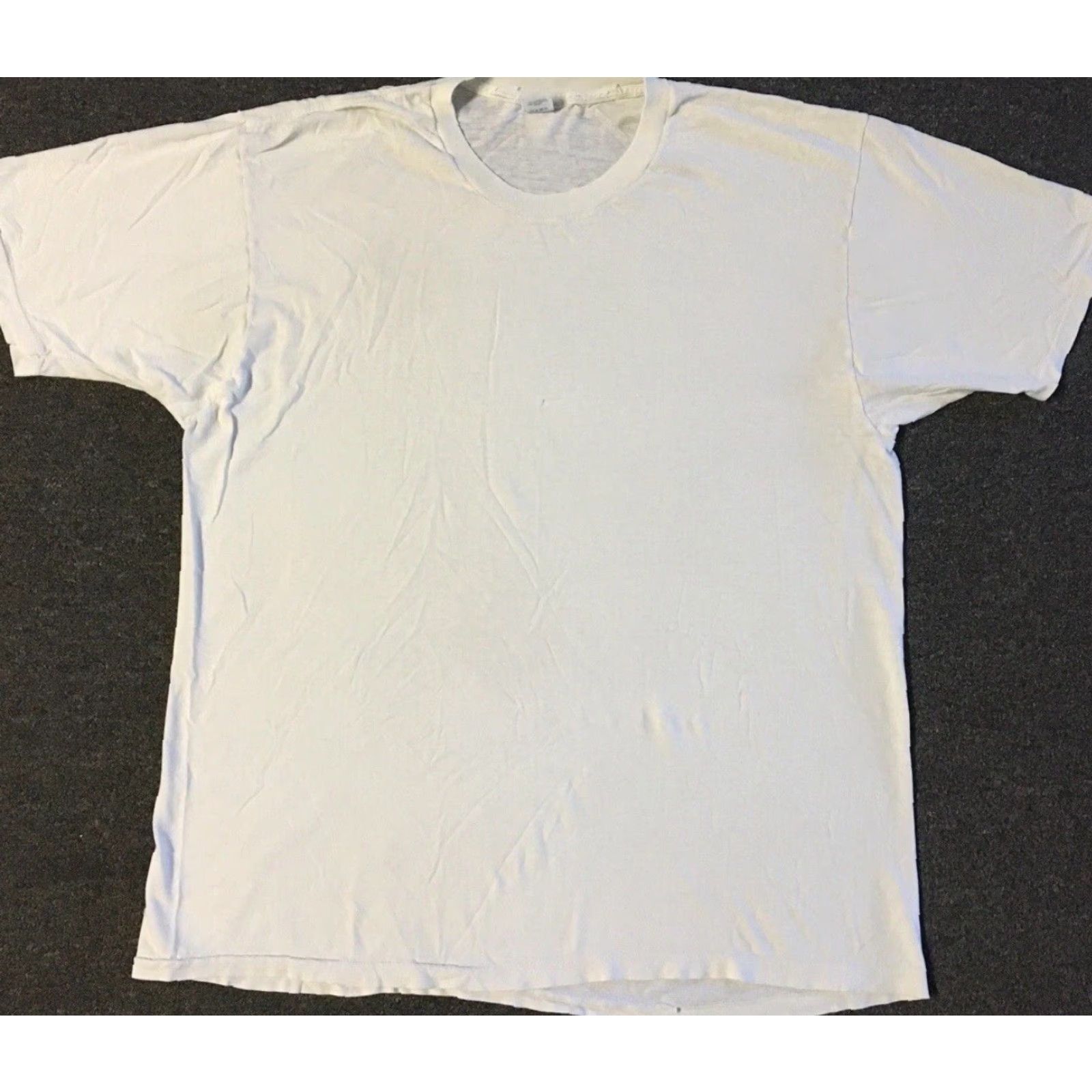 Vintage VINTAGE 90s Faded Distress Shirt XL White Grunge Biker Punk Skate Surf Trucker Army PE 80s Shirt Mens XL White 90s Distressed Grunge Biker Punk Size US XL / EU 56 / 4 - 2 Thumbnail