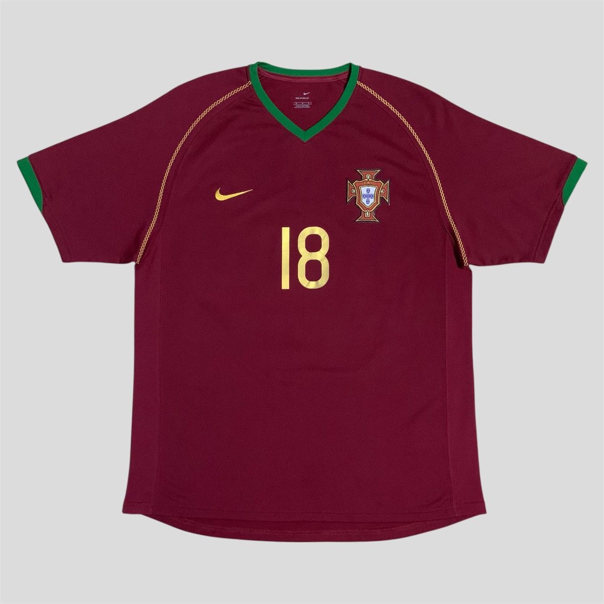 Other Portugal Home 2006 Nike Jersey Size US M / EU 48-50 / 2 - 1 Thumbnail