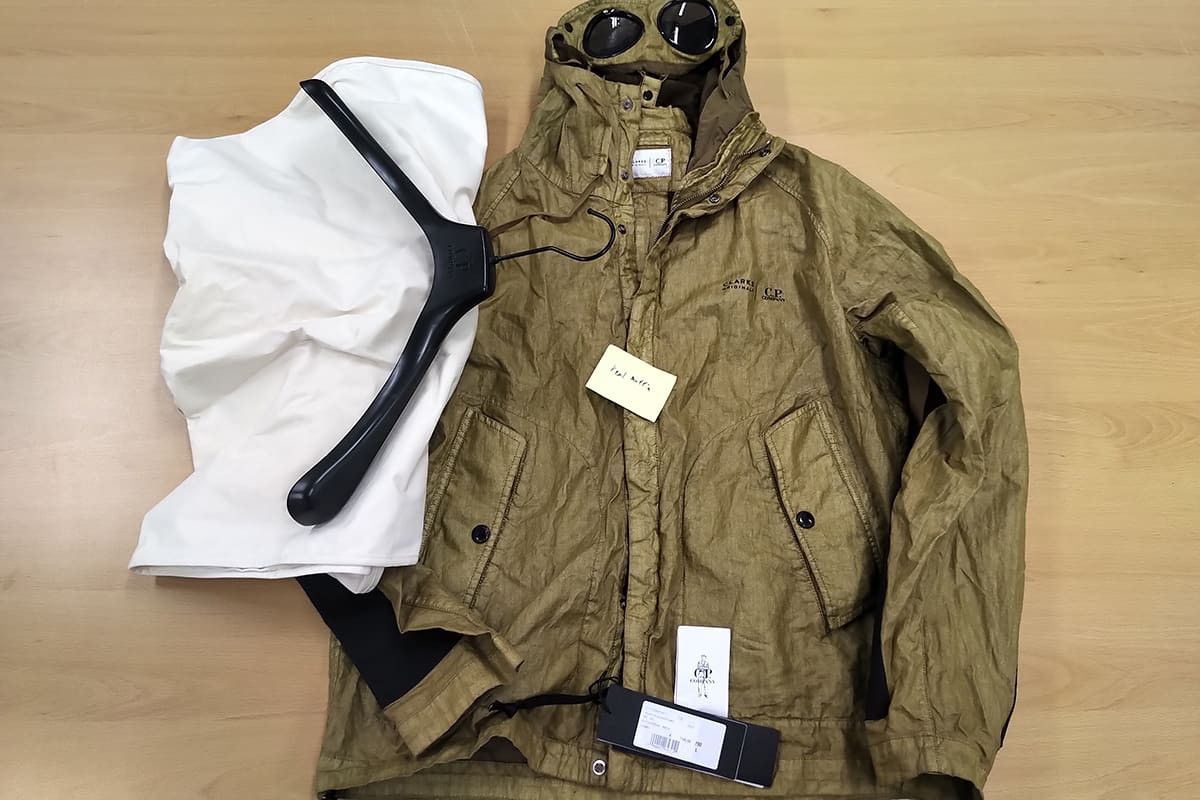 image of C P Company x Clarks C.p. Company X Clarks Lino Wax Goggle Jacket Large in Beige, Men's
