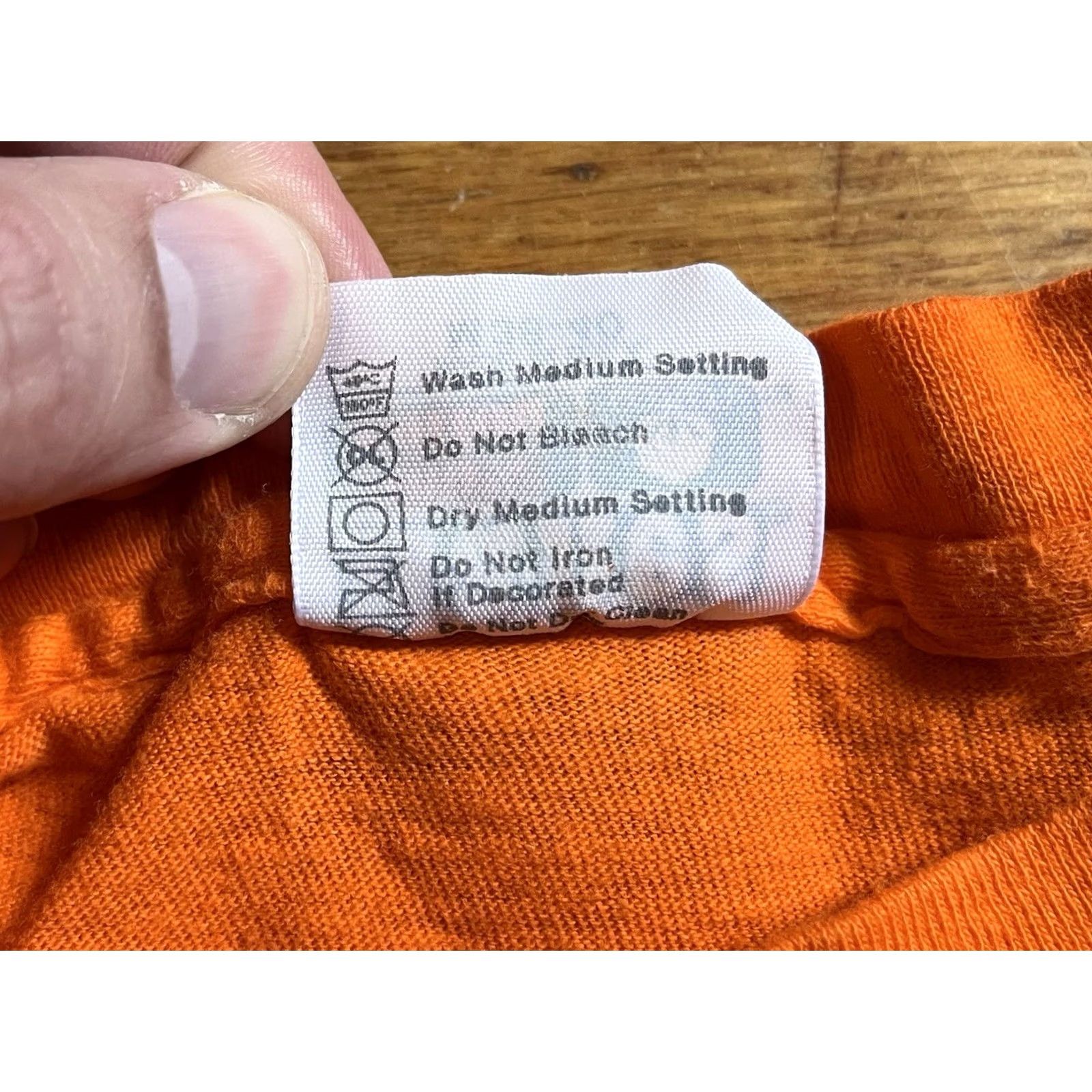 Hanes VINTAGE Go Hike The Grand Canyon Arizona Shirt Men’s M Orange Hanes T-Shirt Short Sleeve Crew Neck 80s Mens Size US M / EU 48-50 / 2 - 7 Thumbnail