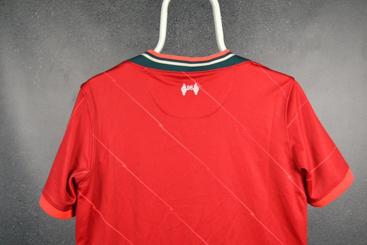 Nike Liverpool Home Football Shirt Nike Soccer Jersey Size Small Size US S / EU 44-46 / 1 - 7 Thumbnail
