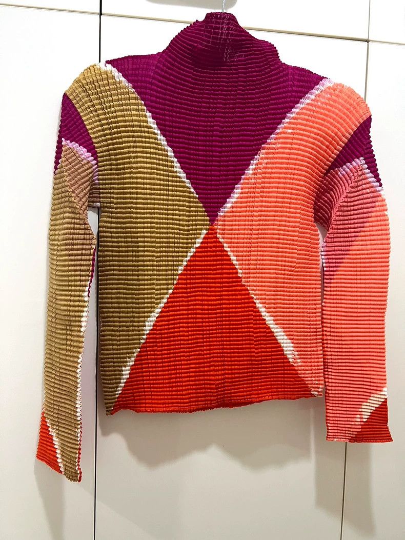 Issey Miyake Issey Miyake Color-blocked bubble senior top Size M / US 6-8 / IT 42-44 - 2 Thumbnail