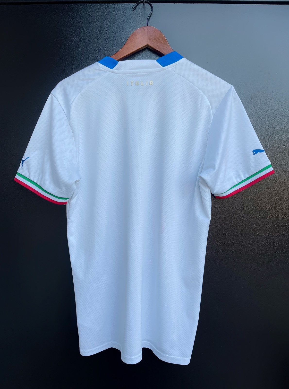 Puma 2022-23 Puma Men’s Italy National Team Away Jersey Italia Size US M / EU 48-50 / 2 - 2 Thumbnail