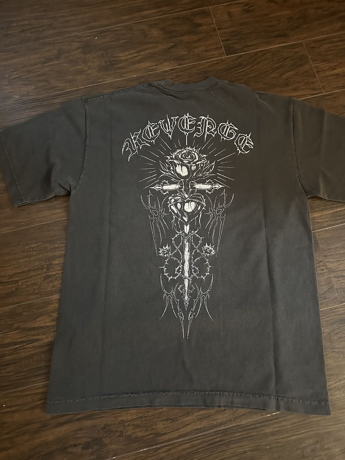 Revenge Revenge Vintage White Rose Cross Size US M / EU 48-50 / 2 - 2 Thumbnail