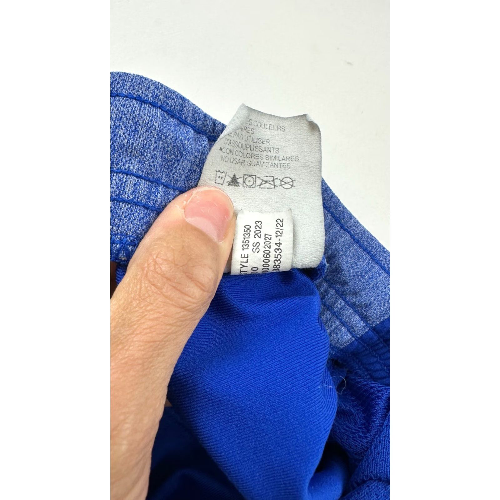 Under Armour VINTAGE? No — under armour shorts mens 2xl blue locker 9" pocketed athletic workout 1351350 Size US 39 - 7 Thumbnail