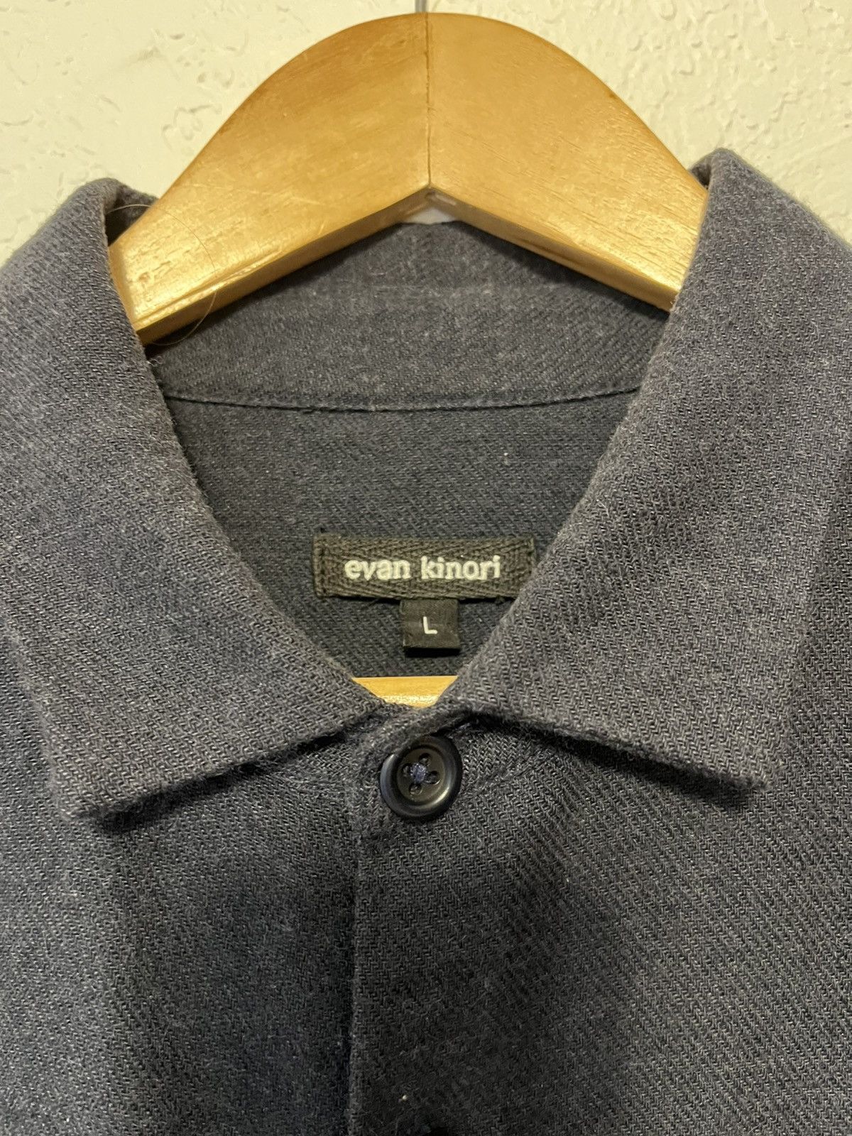 Evan Kinori Two Pocket Shirt Navy Wool and Cashmere Size US S / EU 44-46 / 1 - 5 Thumbnail