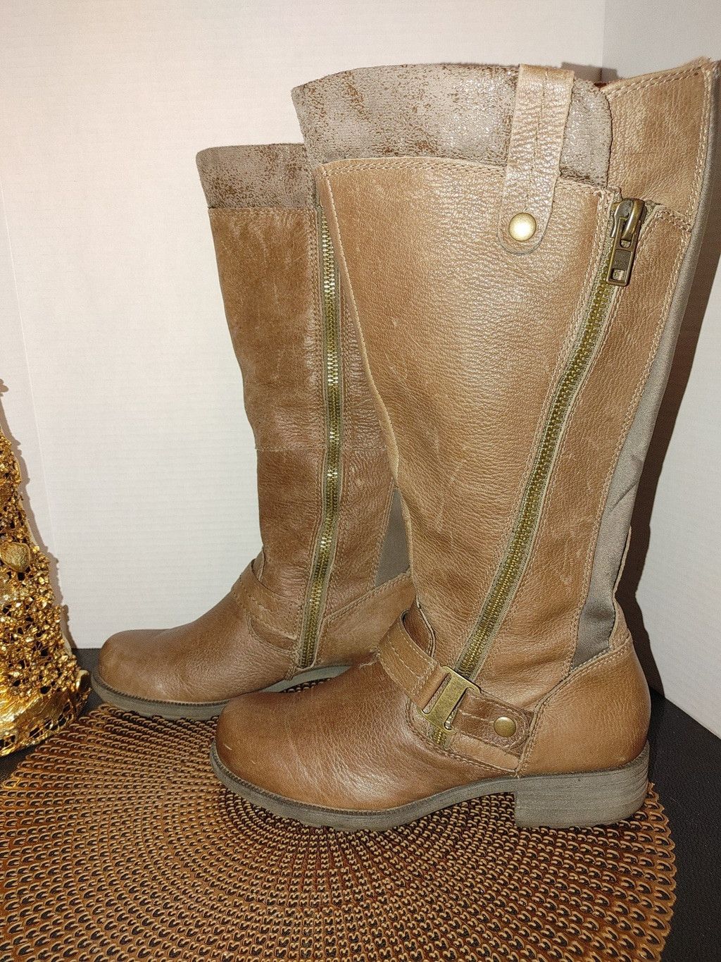 Other Earth Origins Portia Leather Boots Size 9M Size US 9 / IT 39 - 1 Thumbnail