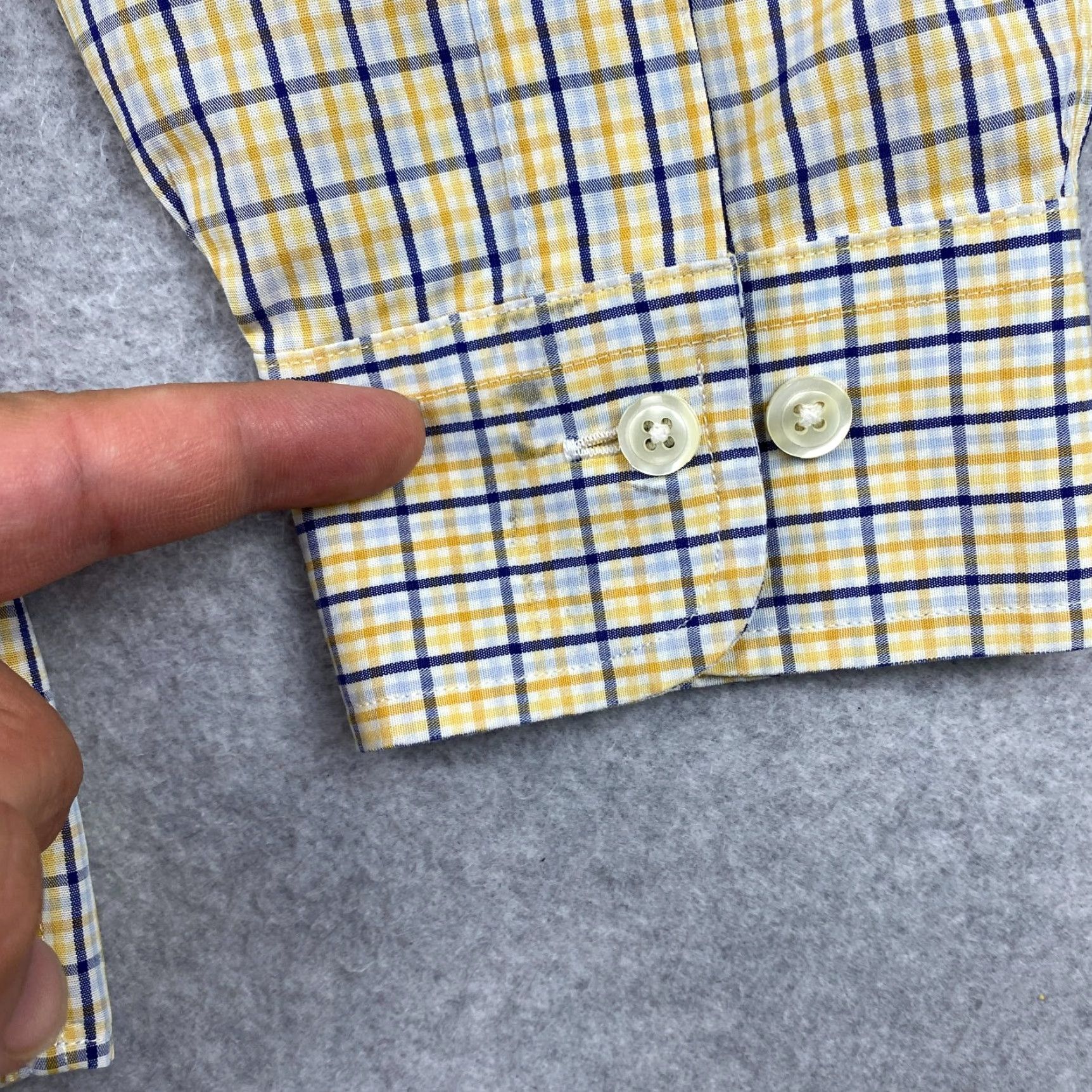 Brooks Brothers Brooks Brothers 346 Button-Up Shirt Mens Large Yellow Check Non Iron Pocket Button-Down Plaid Casual Shirt Size US L / EU 52-54 / 3 - 5 Thumbnail