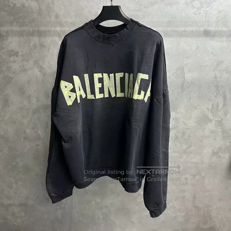 Balenciaga Balenciaga Black Logo Print Sweatshirt. Size US L / EU 52-54 / 3 - 1 Thumbnail