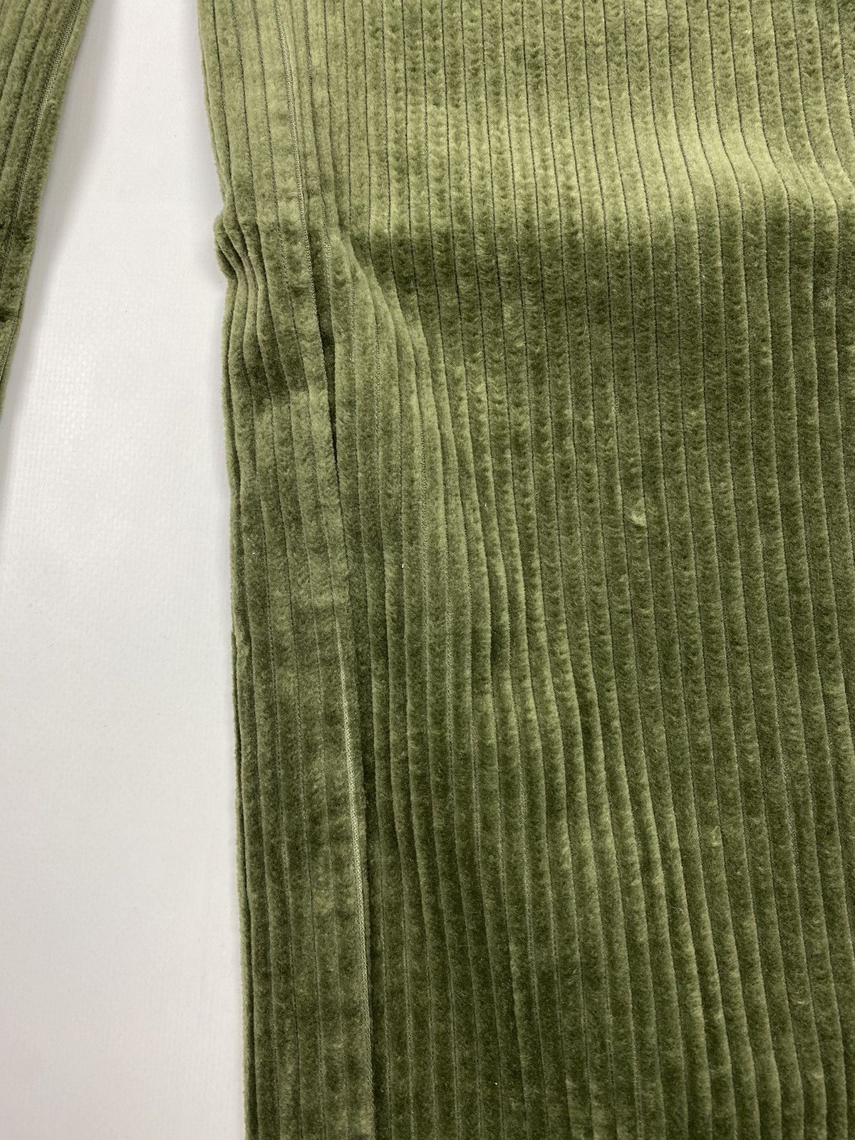 Vintage 1970’s Vintage UFO Green Jumbo Corduroy Pants Size US 33 - 8 Thumbnail