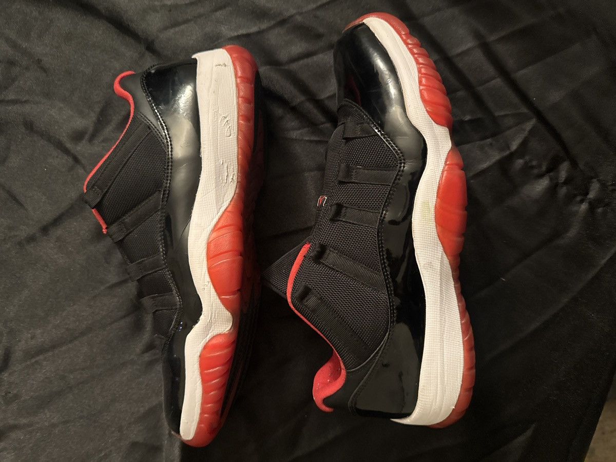 Jordan Brand Jordan 11 Bred Low Size 11.5 Size US 11.5 / EU 44-45 - 1 Thumbnail