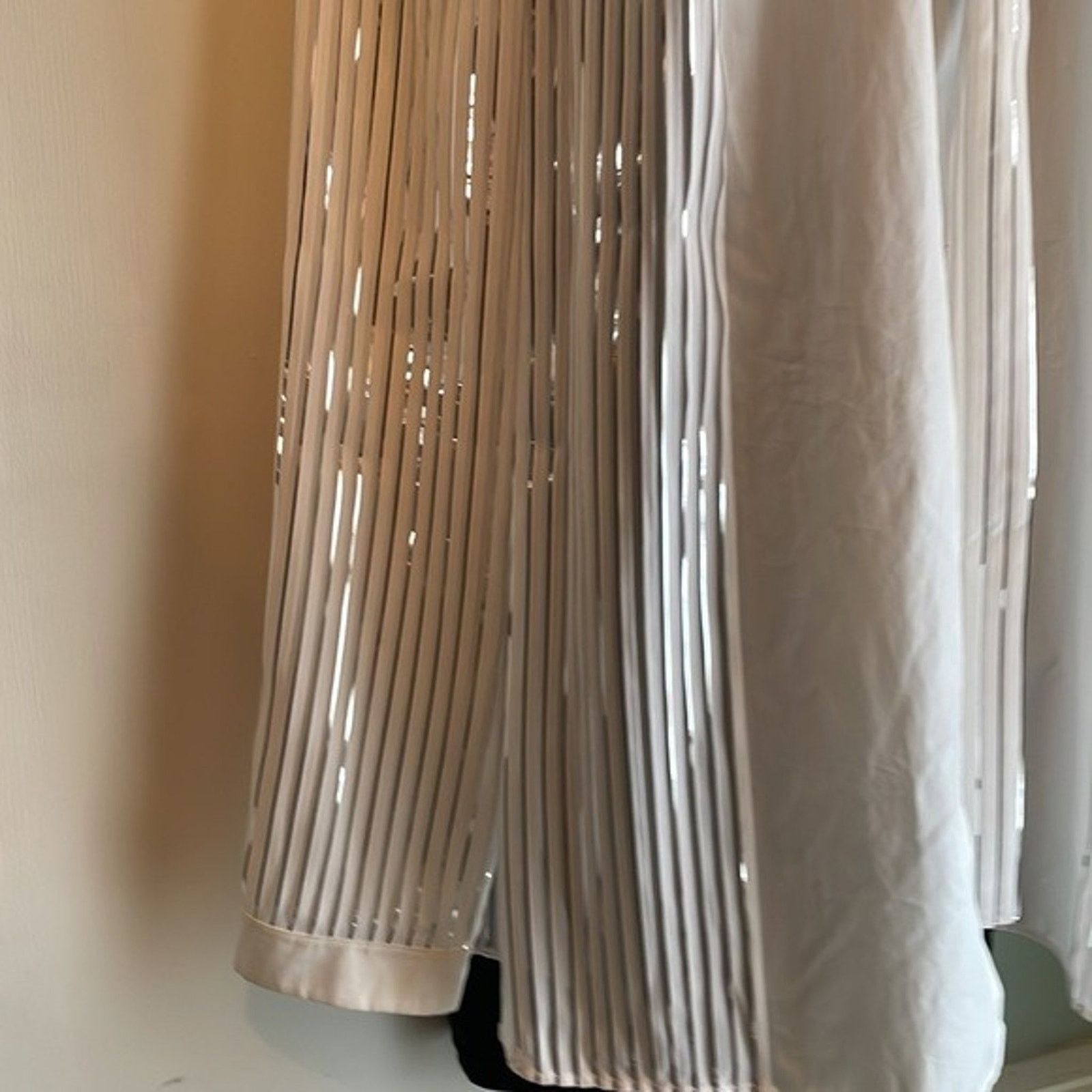 Akris Akris Blouse with Foil Pleats and Shirt Collar white silver Size XL / US 12-14 / IT 48-50 - 7 Thumbnail