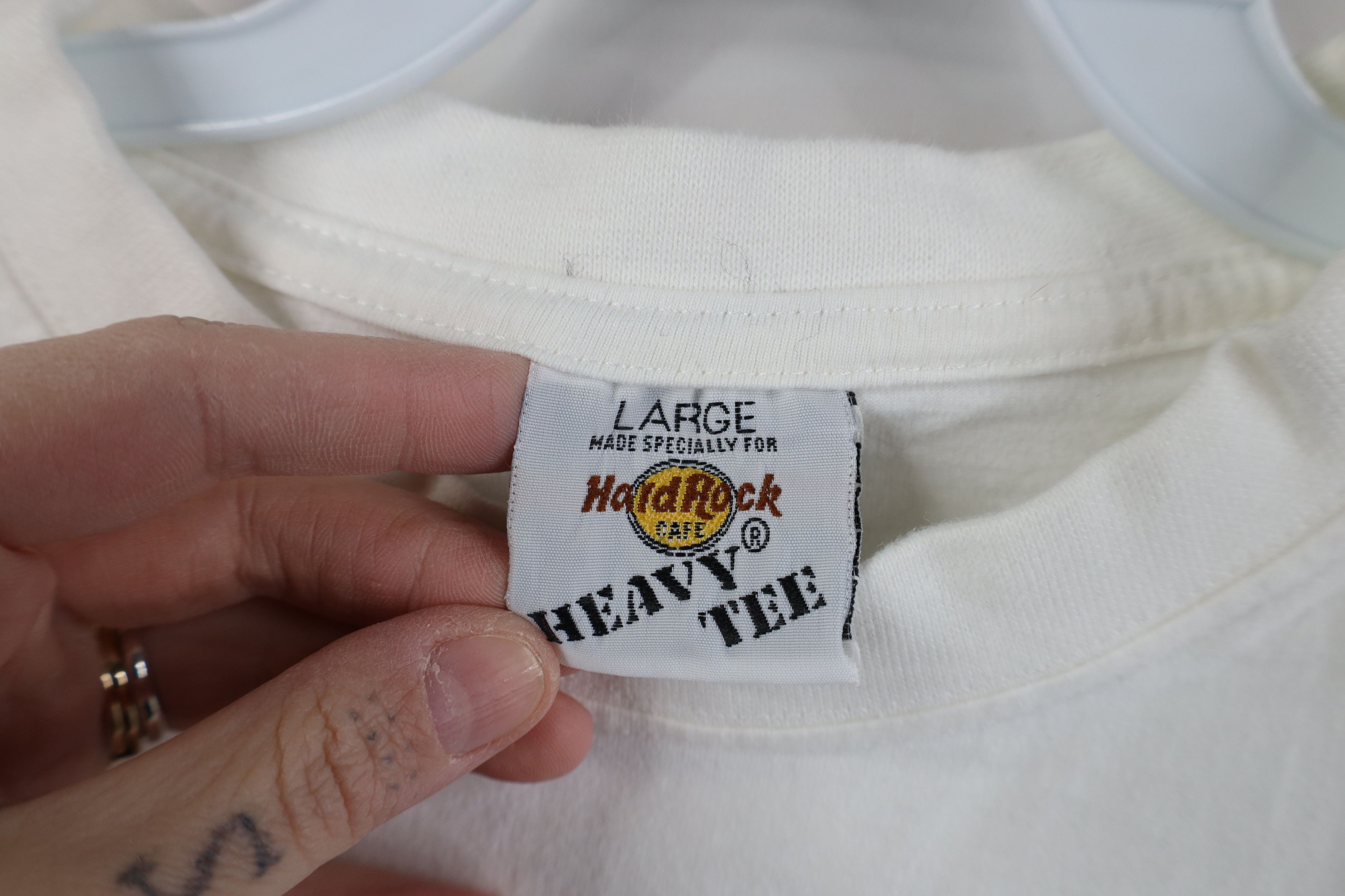 Hard Rock Cafe Vintage 90s Hard Rock Cafe Paris Eiffel Tower T-Shirt White Size US L / EU 52-54 / 3 - 7 Thumbnail