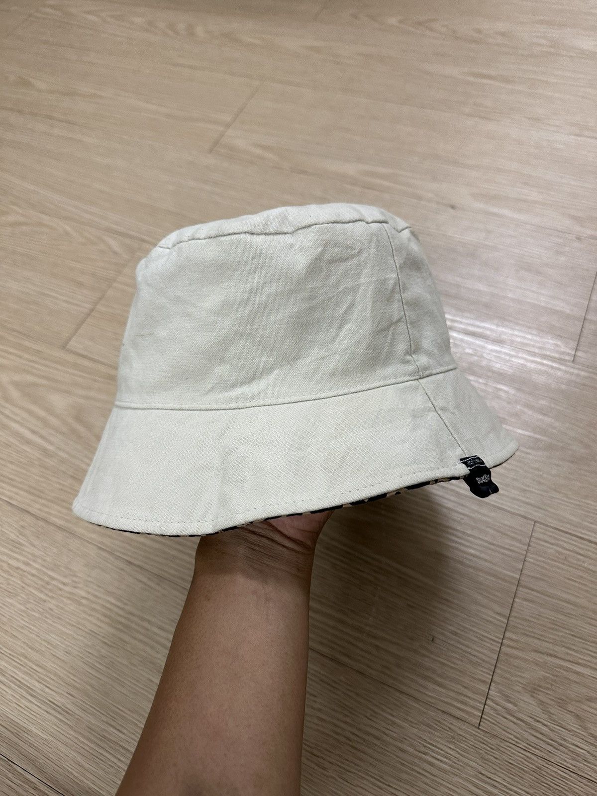 Beams Plus × Beauty Beast × Japanese Brand Rare Beams Parody Louis Vuitton Monogram Bucket Hat Size ONE SIZE - 6 Thumbnail
