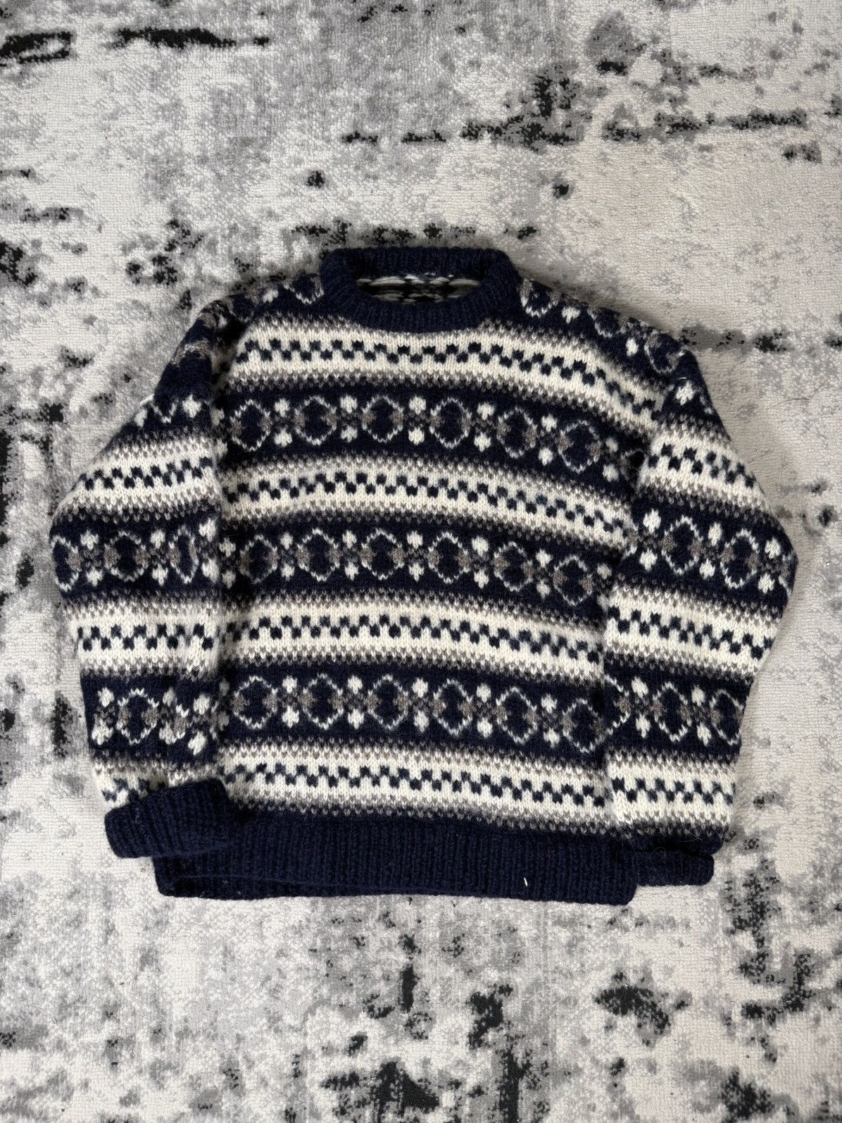 Vintage Vintage Chunky Knitted Navy Cream Wool Sweater Size US L / EU 52-54 / 3 - 3 Thumbnail