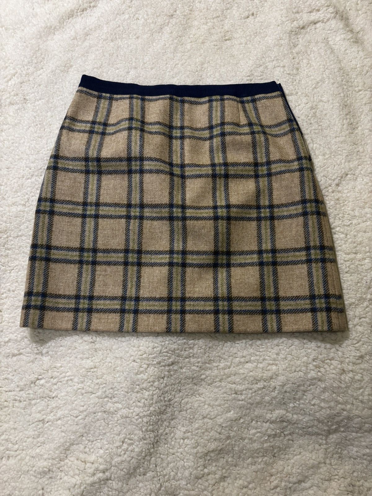Boden Beige wool skirt0529 Size 29" - 1 Thumbnail
