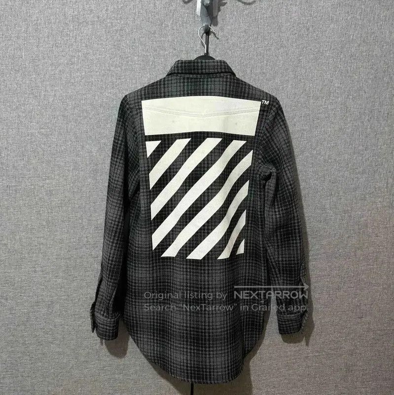 Off-White Off-White Men's Black and Gray Printed Shirt . Size US XXS / EU 40 - 2 Thumbnail