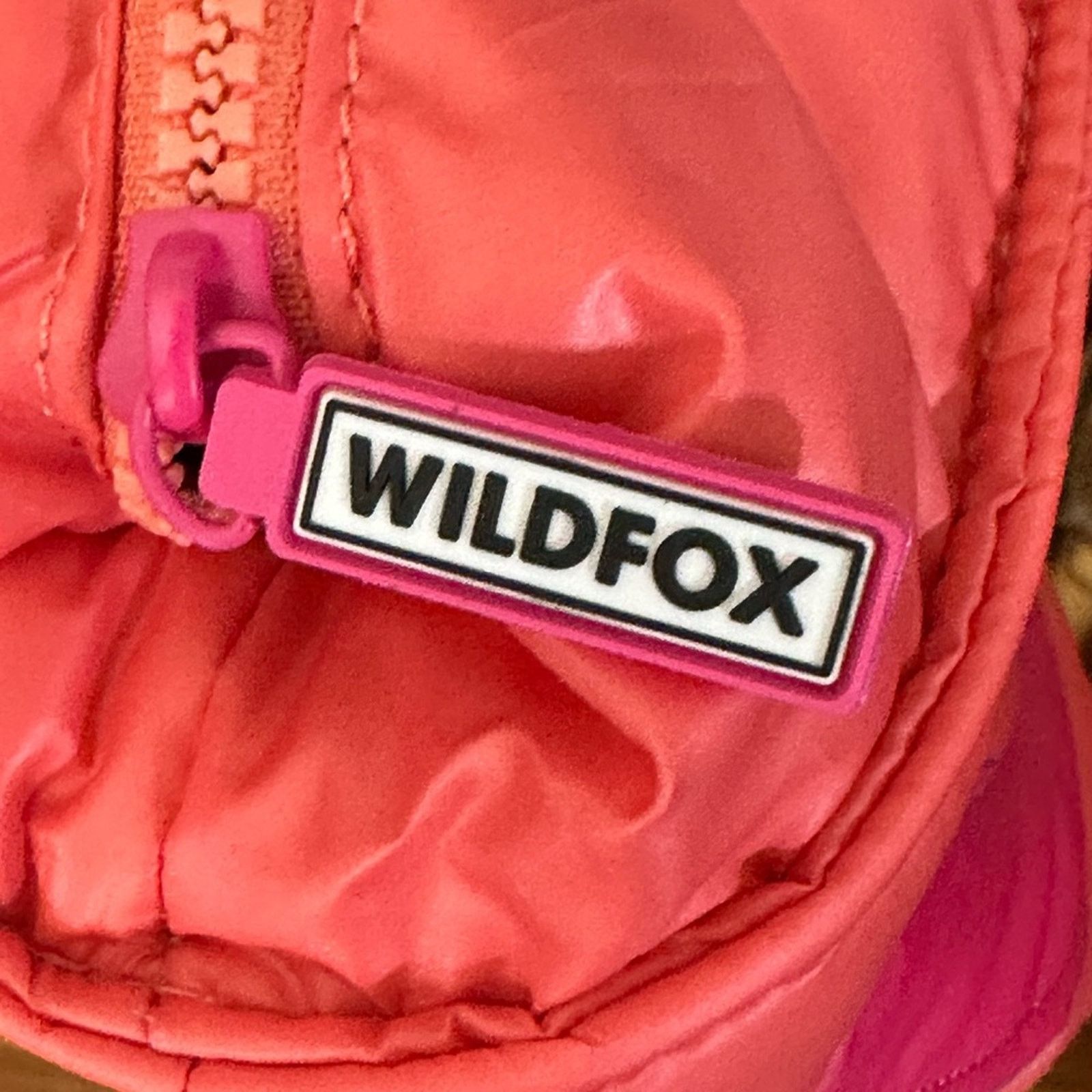 Wildfox NWT Wild Fox Plush Quilted Lips Large Tote Size ONE SIZE - 2 Thumbnail