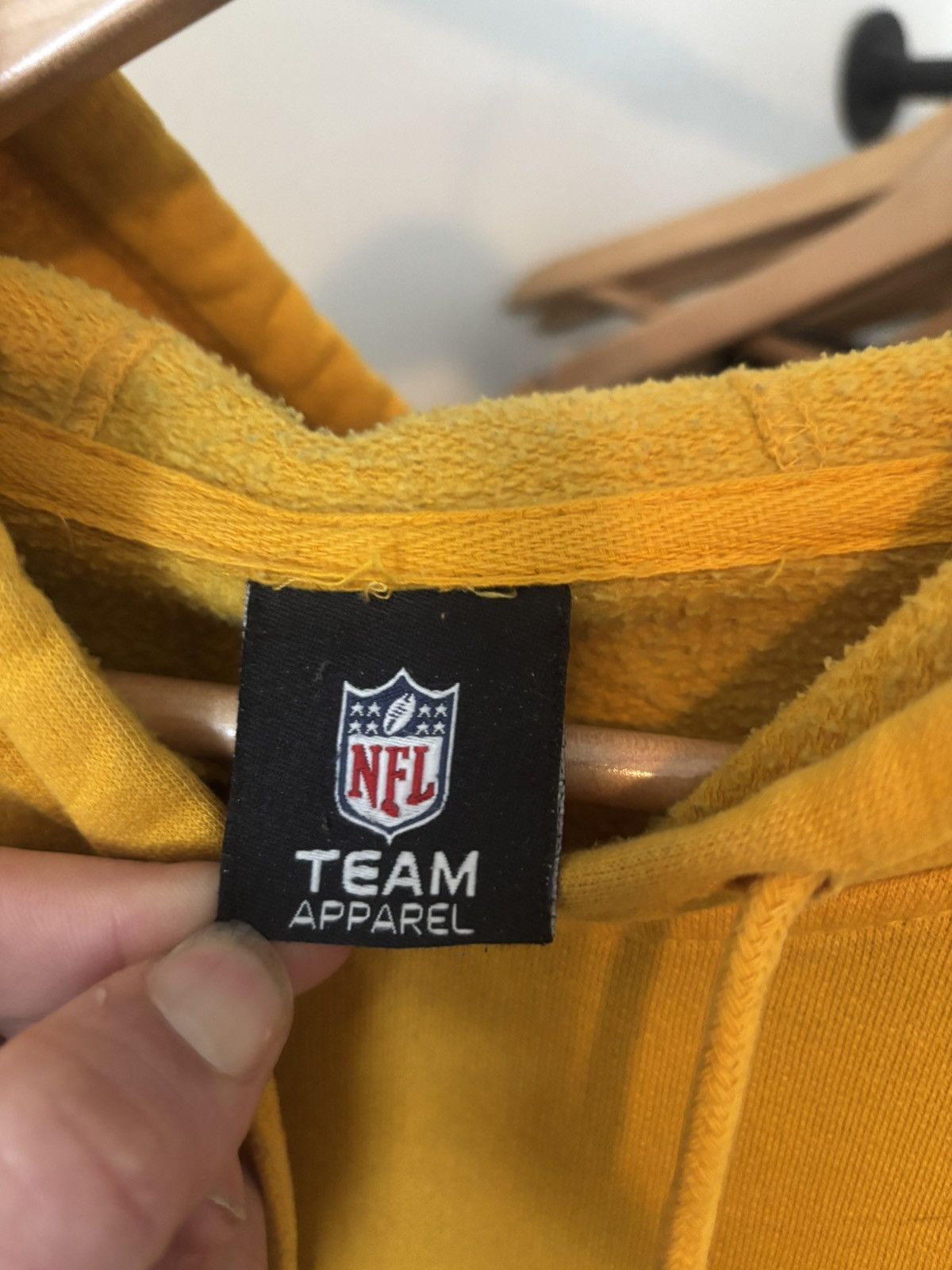 NFL Steelers Team Apparel Hoodie Size US XL / EU 56 / 4 - 5 Thumbnail