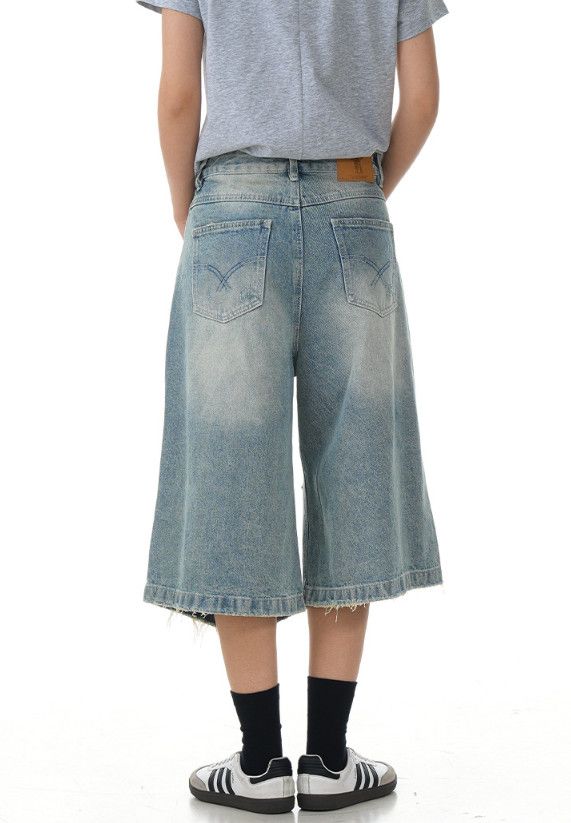Vintage Men's washed distressed loose retro ripped denim shorts Size US 32 / EU 48 - 4 Thumbnail