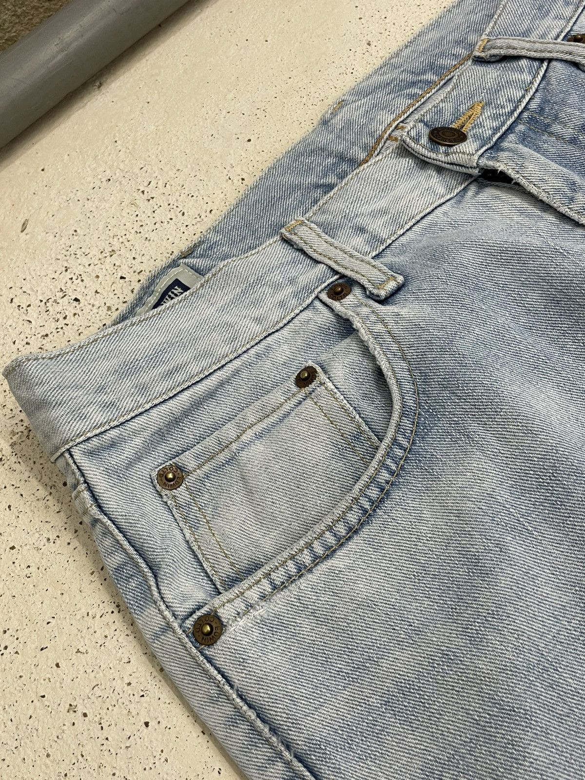 Edwin Vintage Edwin 403 Light Wash Distressed Denim Pants Size US 32 / EU 48 - 8 Thumbnail