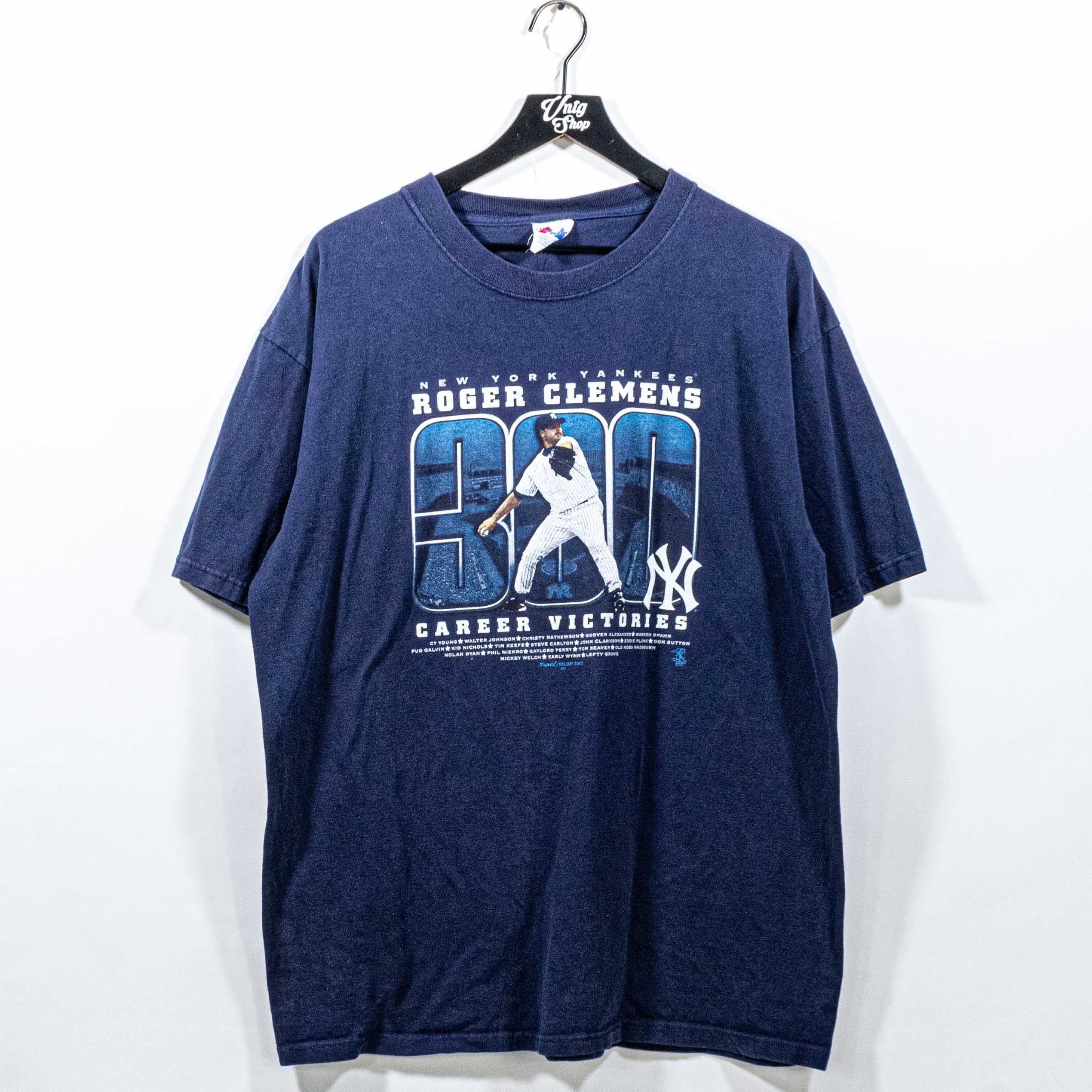 Majestic Roger Clemens 300 Wins New York Yankees Majestic T-Shirt Y2K Size US XL / EU 56 / 4 - 1 Thumbnail