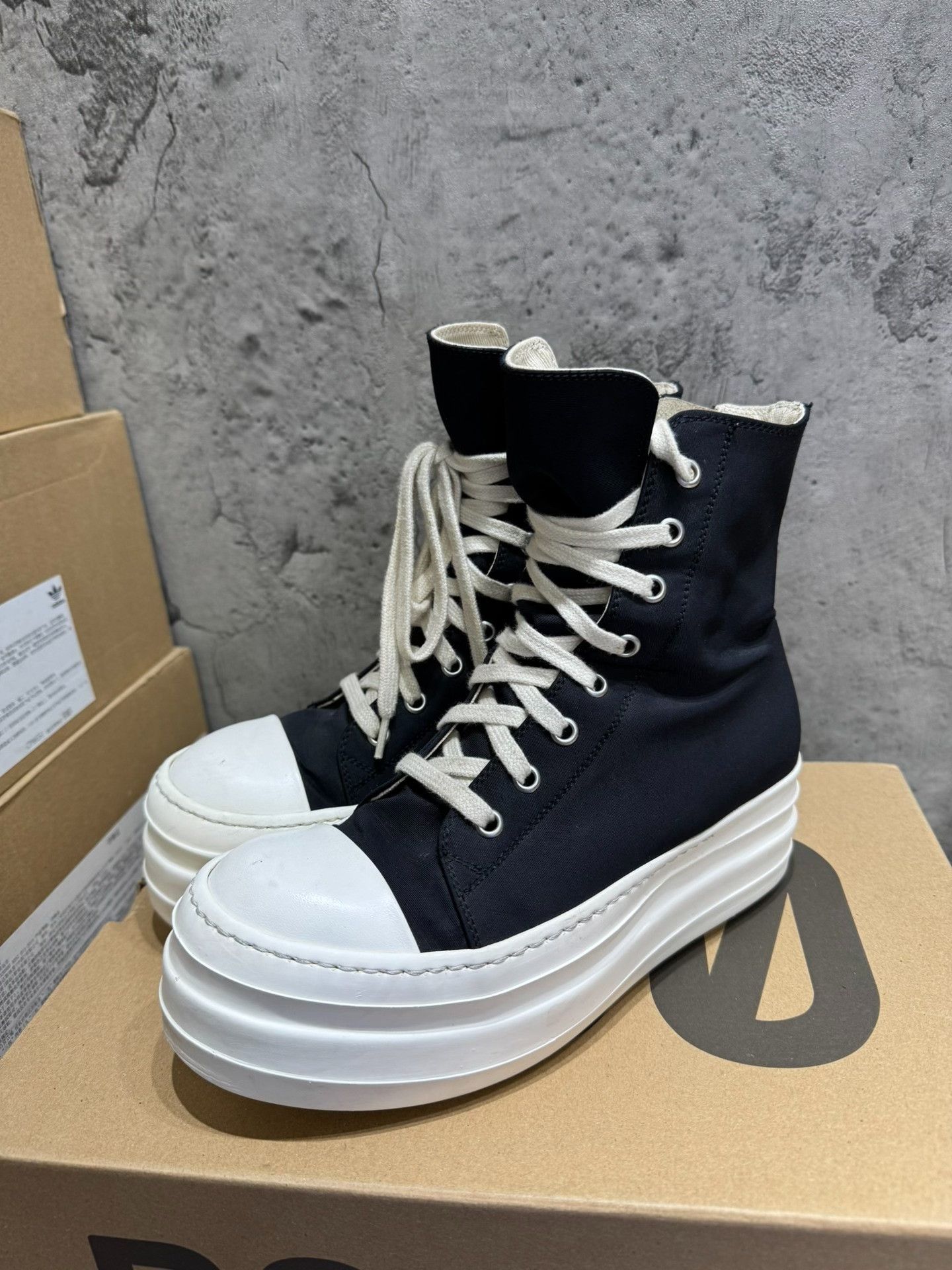 Rick Owens Rick Owens Black Hitop Sneakers 36 Women Size US 6 / IT 36 - 1 Thumbnail