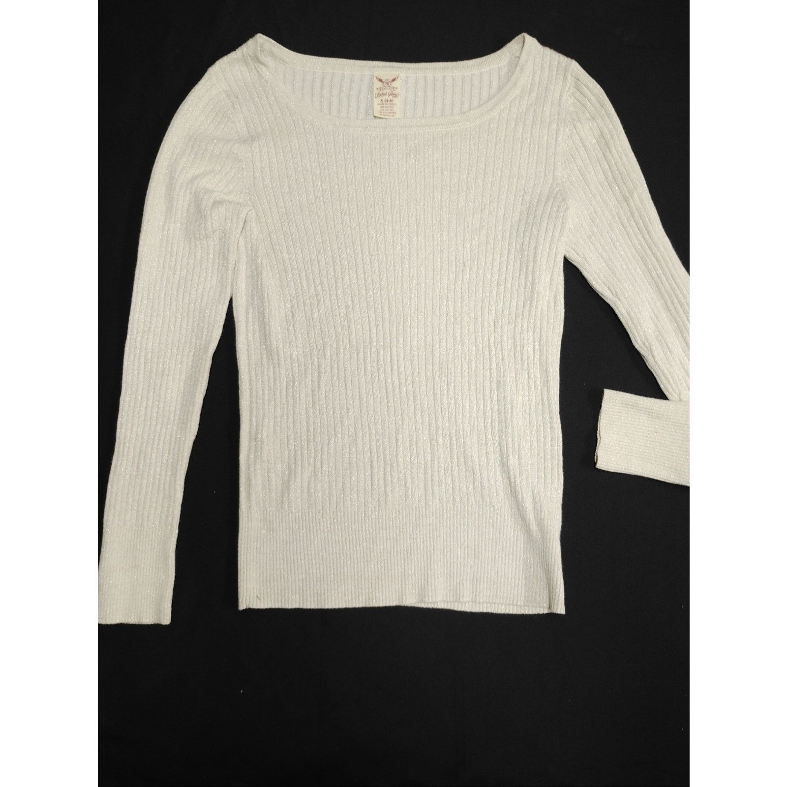 Faded Glory Faded Glory White Sparkly Metallic Ribbed Top Size S / US 4 / IT 40 - 1 Thumbnail