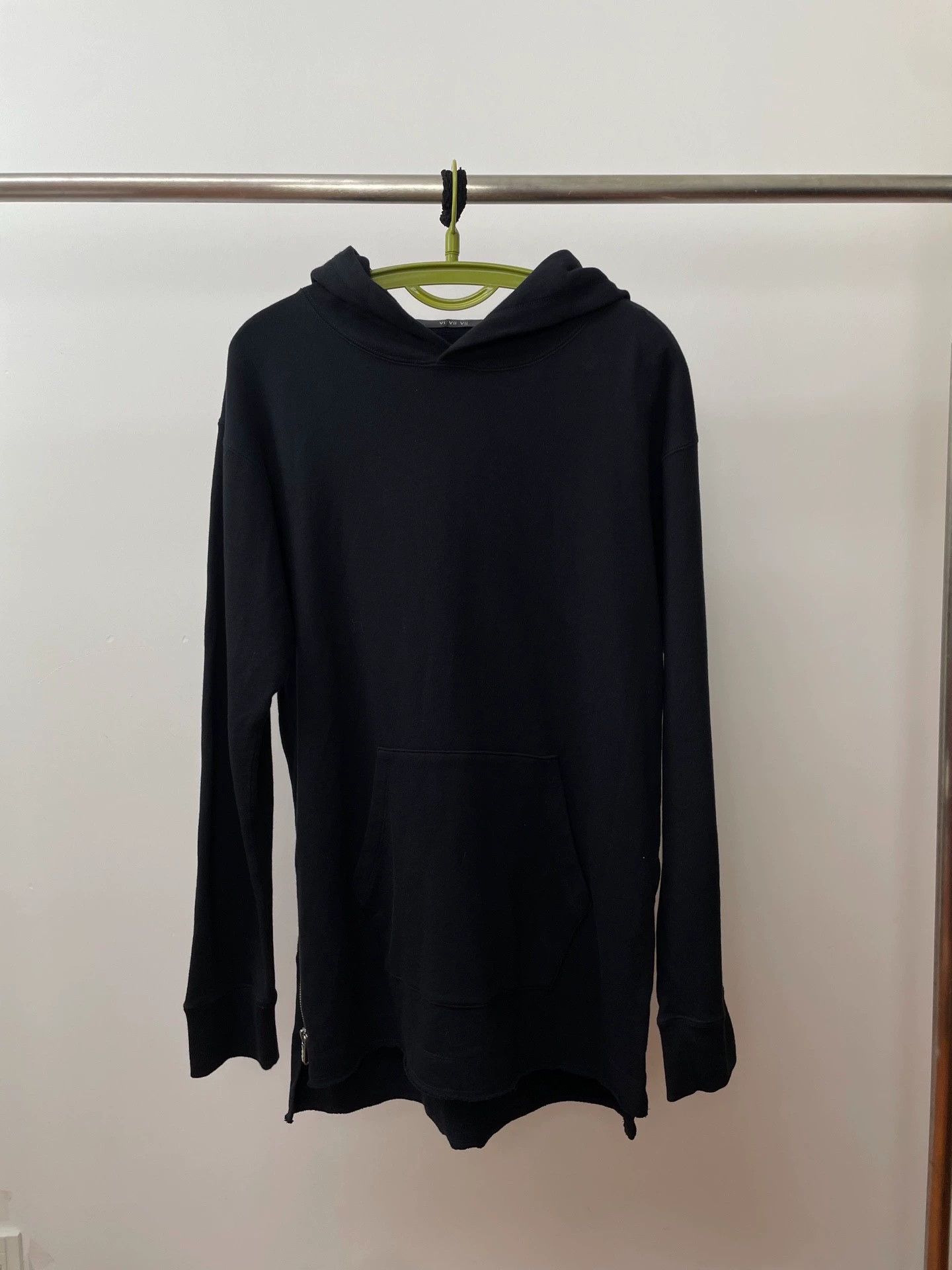 Other ViViiVii black hoodie autumn essential size 2 Size US M / EU 48-50 / 2 - 1 Thumbnail