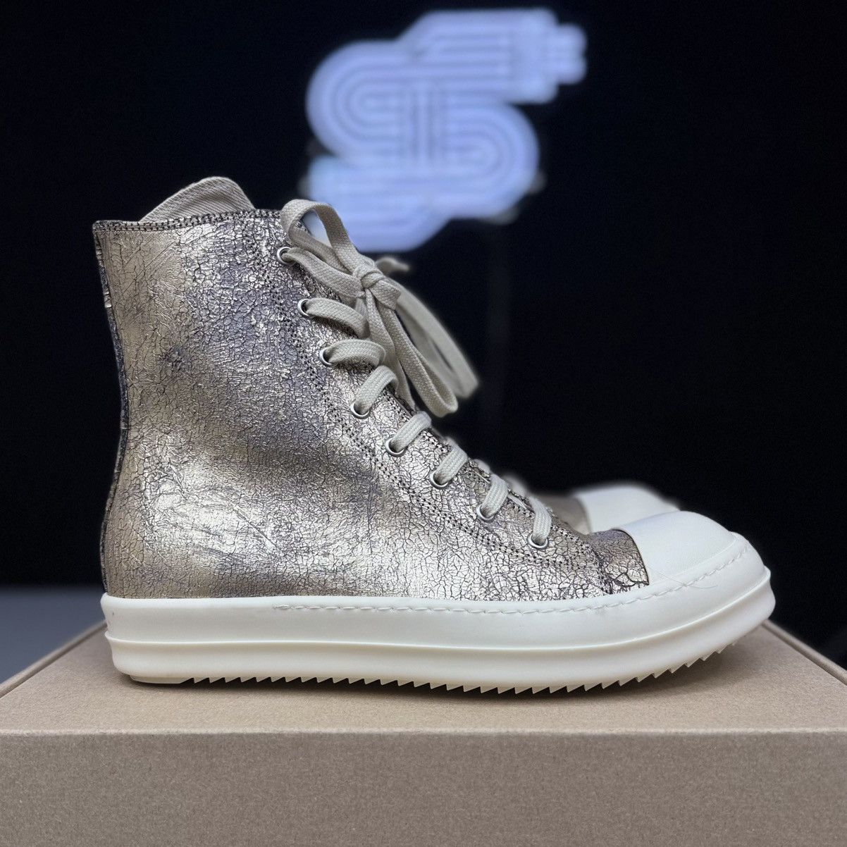 Rick Owens Drkshdw Rick Owens Hightop Megacrust Ramones Gold/Milk Size US 12 / EU 45 - 2 Thumbnail