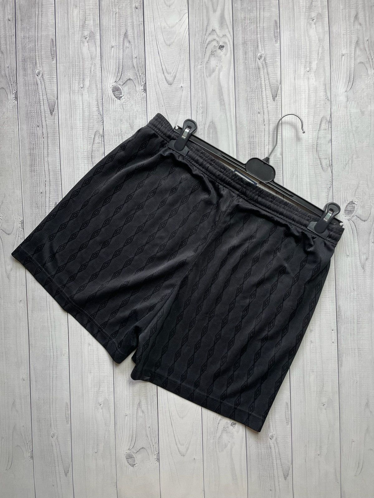 Umbro × Vintage Vintage Umbro monogram shorts size M Size US 32 / EU 48 - 7 Thumbnail