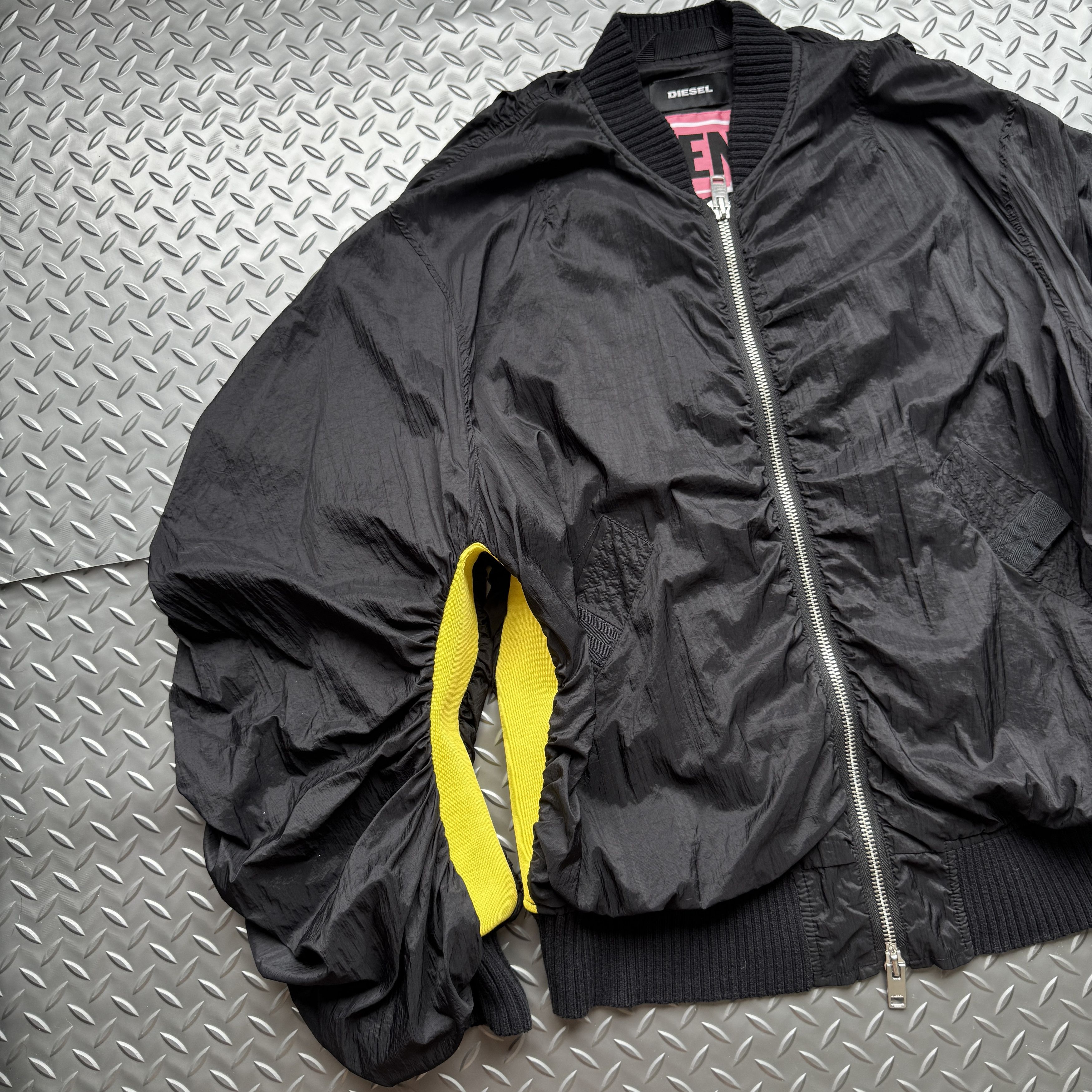 Diesel Diesel × Silence in Noise Oversized Bomber Jacket Size US L / EU 52-54 / 3 - 4 Thumbnail