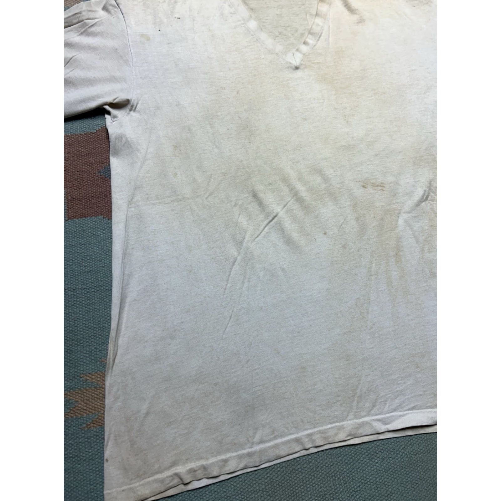 Vintage VINTAGE 80s 90s blank white T-Shirt V-Neck Cotton Adult XL Mens T-Shirt 80s Theme Size US XL / EU 56 / 4 - 2 Thumbnail