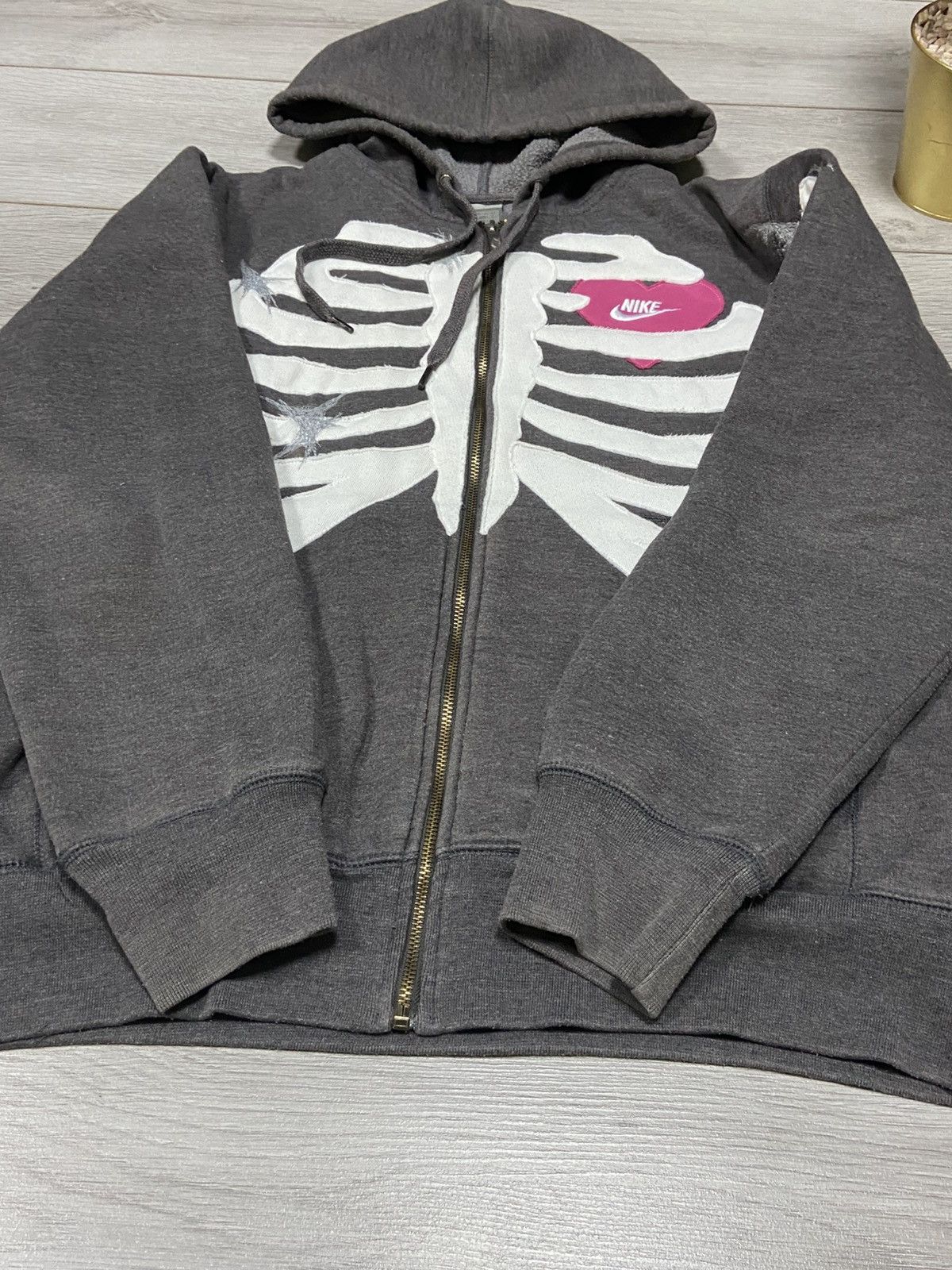 Nike Nike 1:1 bones skeleton heart bones hoodie Size US M / EU 48-50 / 2 - 5 Thumbnail