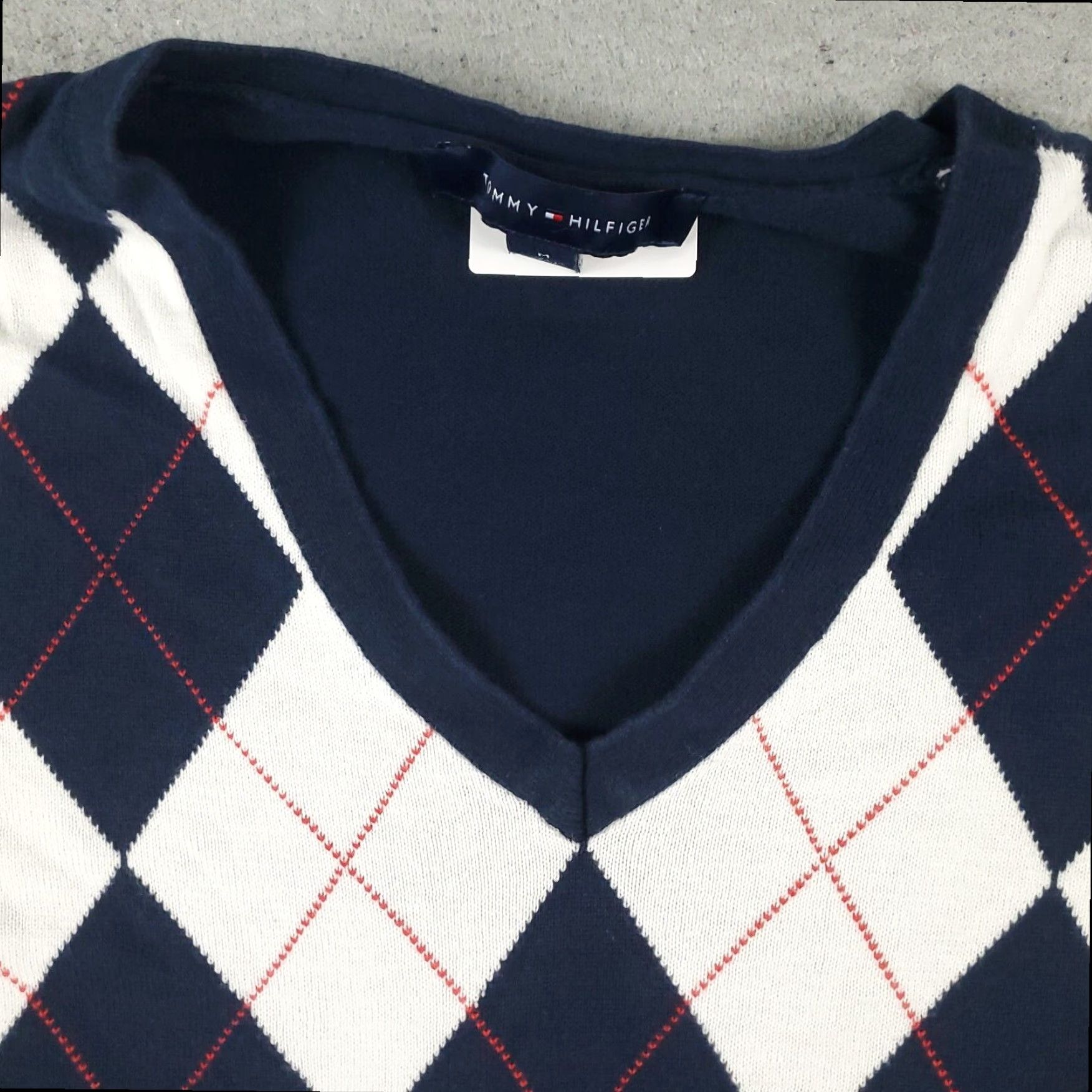 Tommy Hilfiger Tommy Hilfiger Argyle Sweater Women's Medium Blue Pullover Size M / US 6-8 / IT 42-44 - 2 Thumbnail