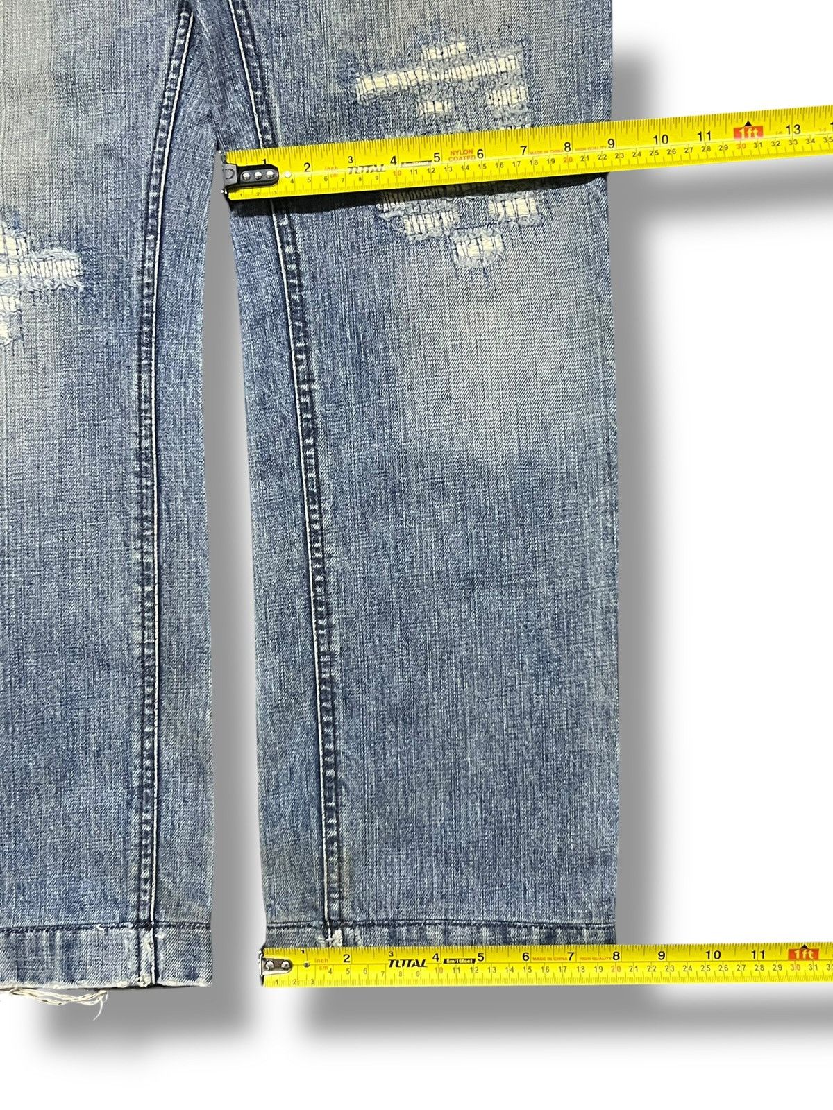 Dolce & Gabbana Vintage Dolce & Gabbana Italian Designer - Distressed Denim Size US 35 - 17 Thumbnail