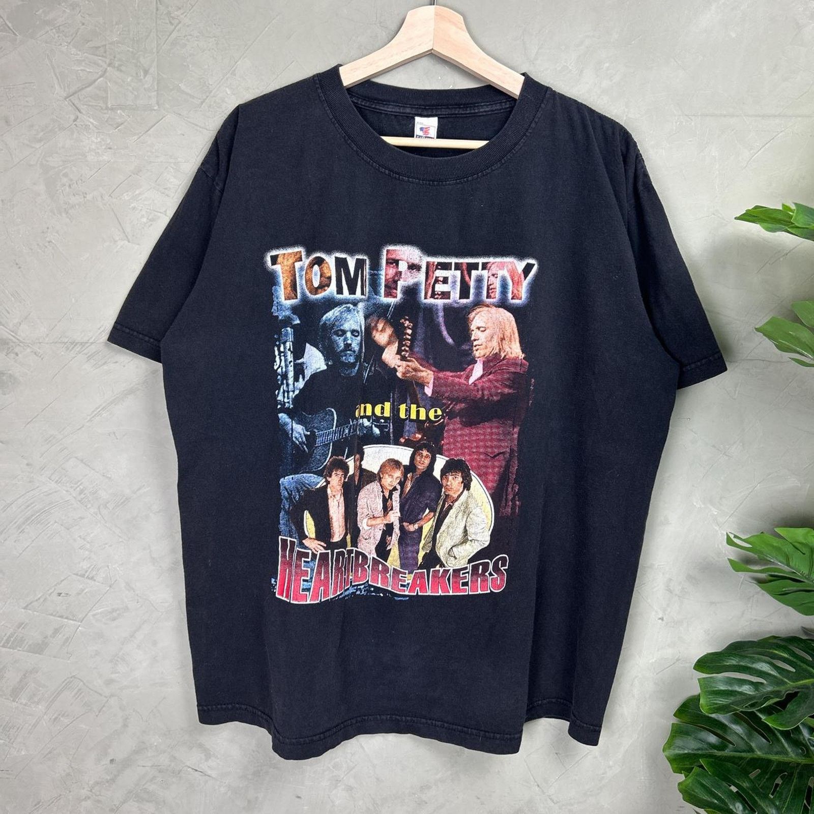 Other Tom Petty and the Heartbreakers Tour 90s Rap Tee XL Shirt Size US XL / EU 56 / 4 - 1 Thumbnail