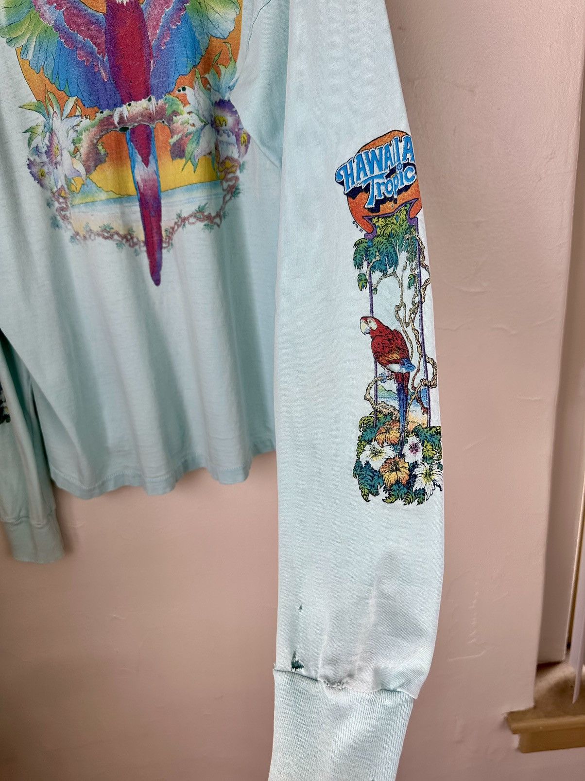 Vintage (XL) 80’s THRASHED TROPICAL VINTAGE Blue Long-sleeve Tee Size US XL / EU 56 / 4 - 16 Thumbnail