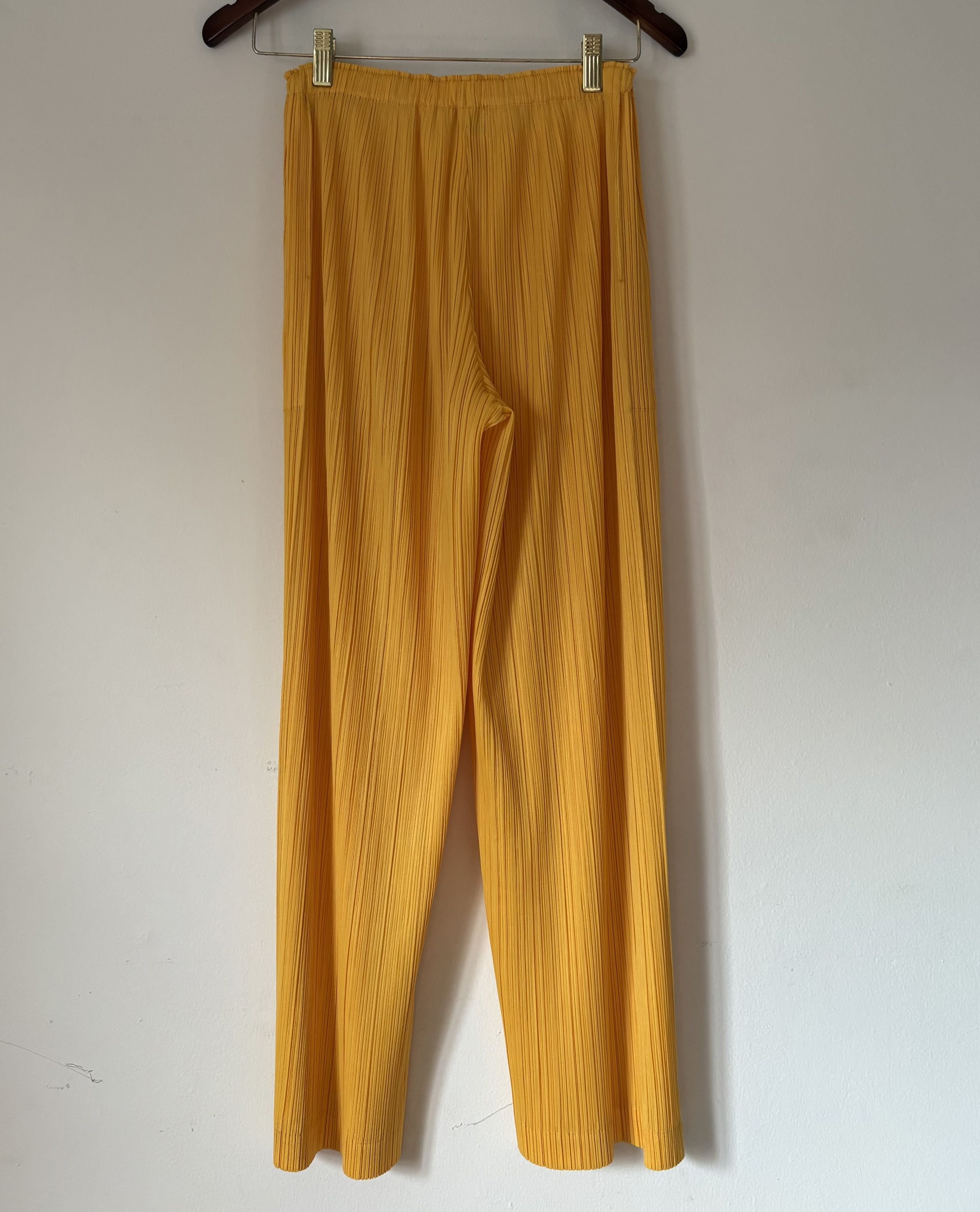 Pleats Please Issey Miyake Pleats Please Issey Miyake Wide Leg Pleated Pants Size 25" / US 0 / IT 36 - 2 Thumbnail