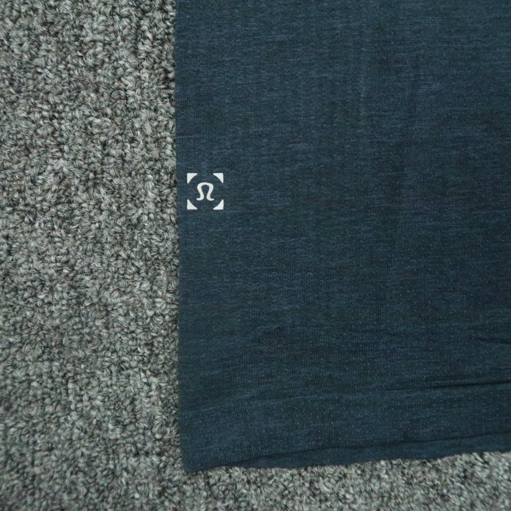Lululemon Lululemon Metal Vent Tech Pullover Mens Large Blue Lightweight 1/4 Zip Breathable Athletic Activewear Casual Pullover Mens Size US L / EU 52-54 / 3 - 5 Thumbnail