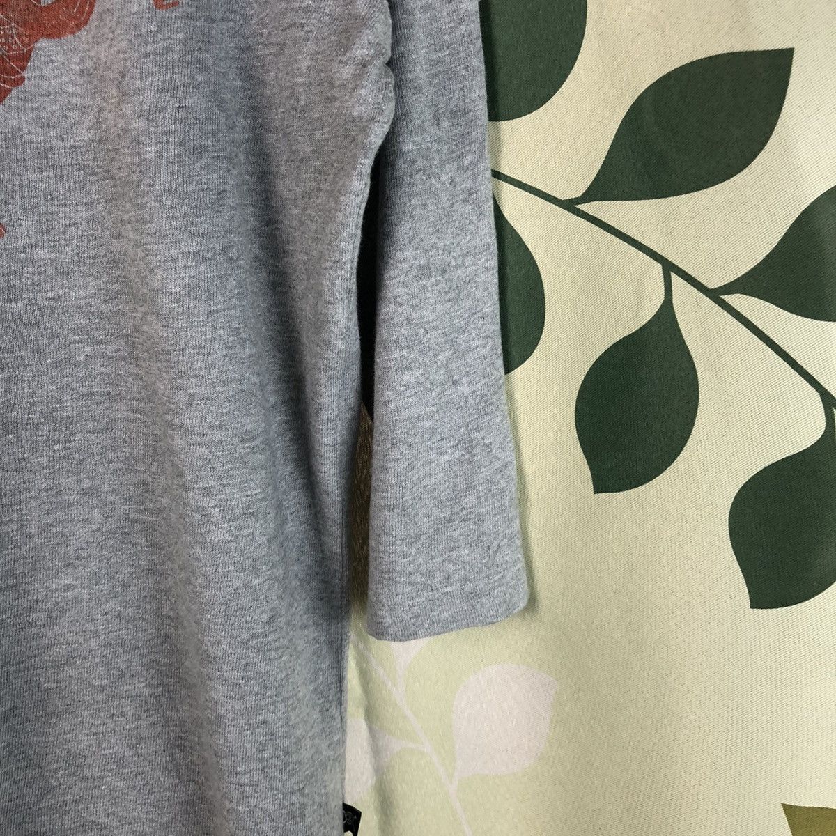 One Piece Uniqlo One Piece Tony Tony Chopper Sweatshirt #7472 Size L / US 10 / IT 46 - 8 Thumbnail