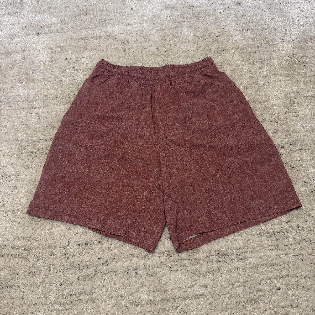 Lululemon Lululemon Red Pace Breakers Size US 30 / EU 46 - 1 Thumbnail