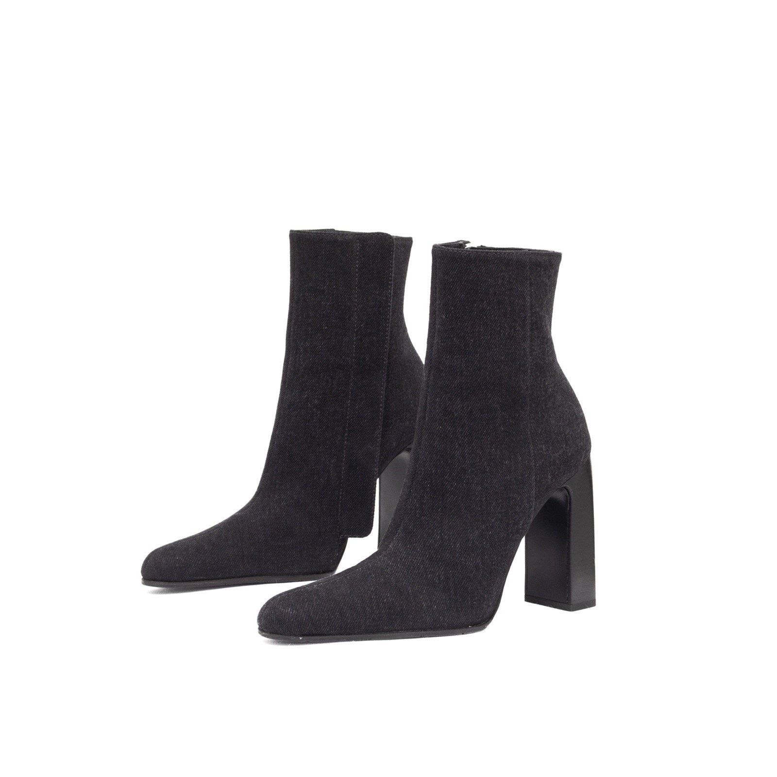 Balenciaga 940$ BALENCIAGA Denim Ankle Side Zip Block Heel Boots Grey Size US 7 / IT 37 - 2 Thumbnail