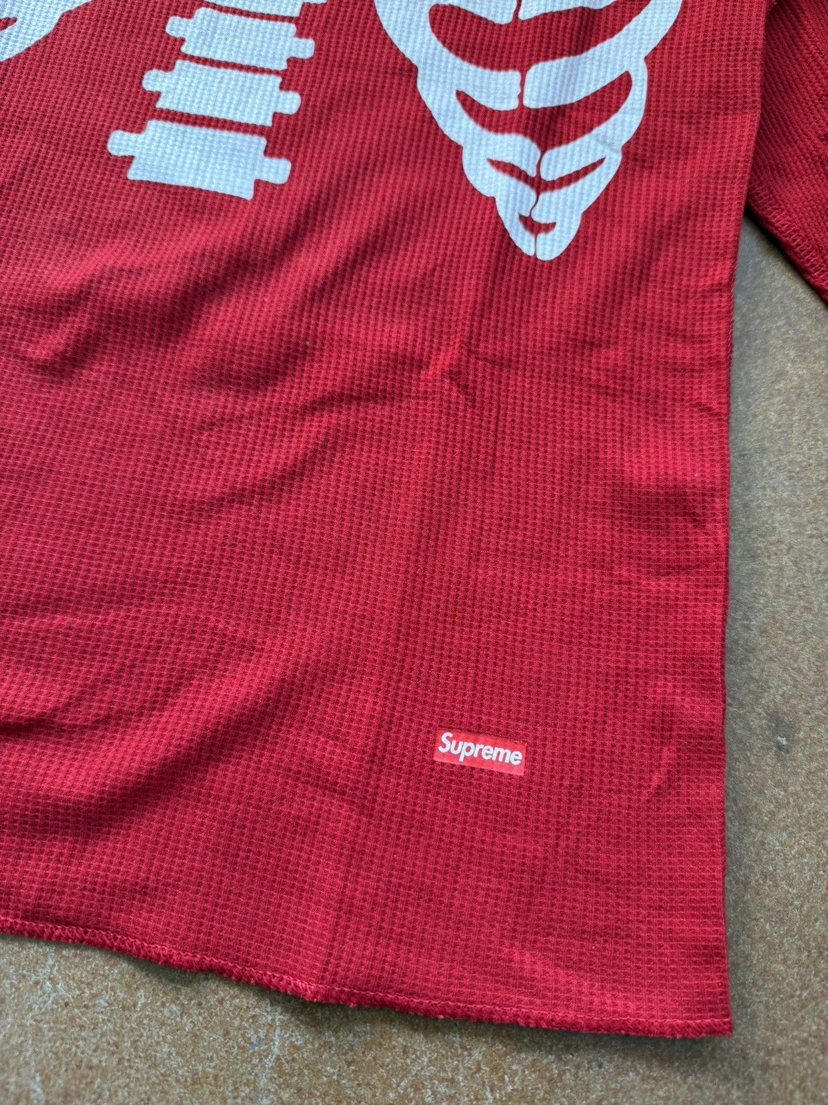 Hanes × Supreme Supreme x Hanes Bone Skeleton Thermal Red Large Size US L / EU 52-54 / 3 - 3 Thumbnail