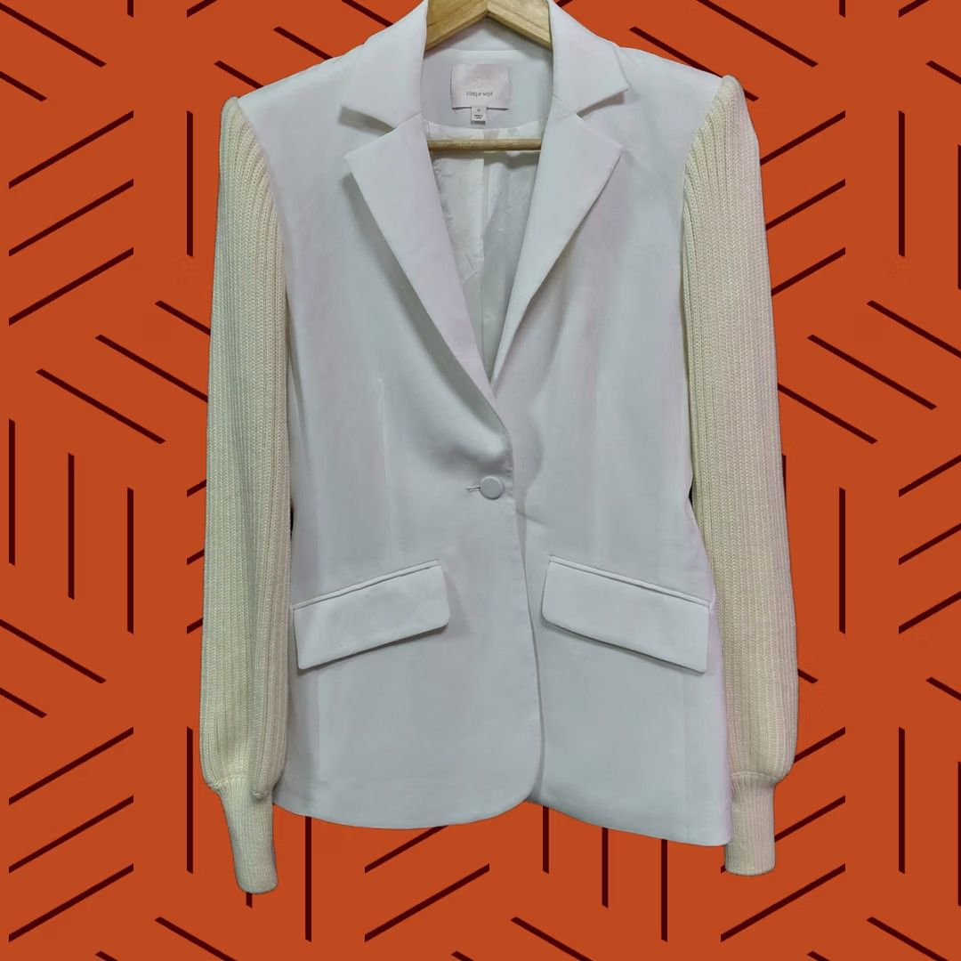 Vintage Cinq à Sept Merino Wool Sleeve Blazer White Solid Long Sleeve Women Size 0 Size XS / US 0-2 / IT 36-38 - 1 Thumbnail